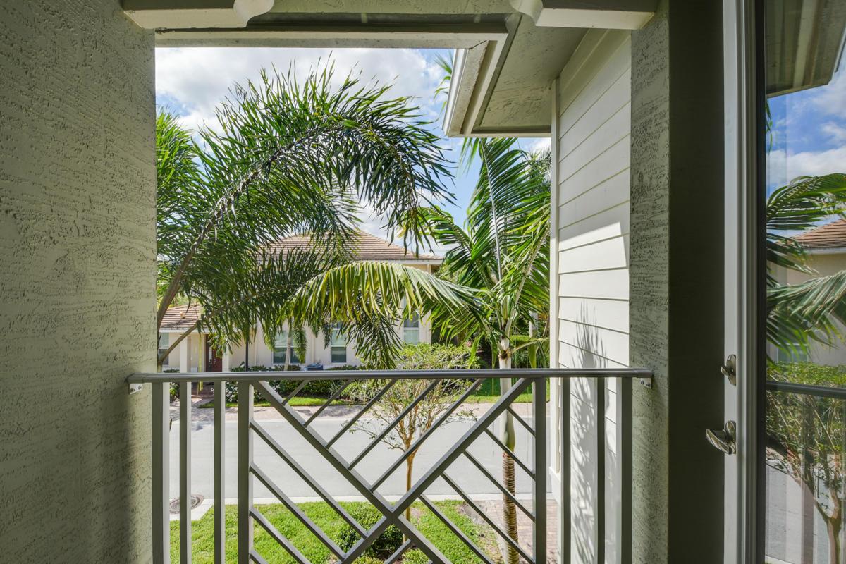 7135 Kensington Court