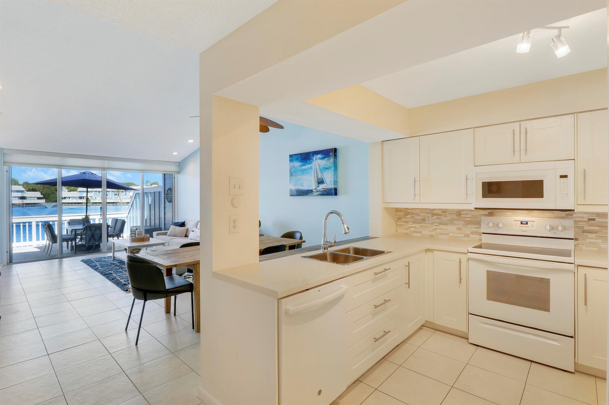 620 Ocean Dunes Circle