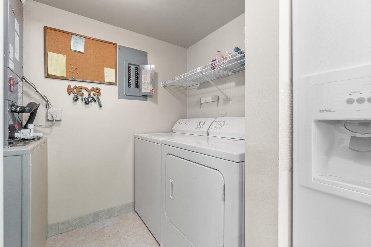 401 Pine Glen Lane C-2