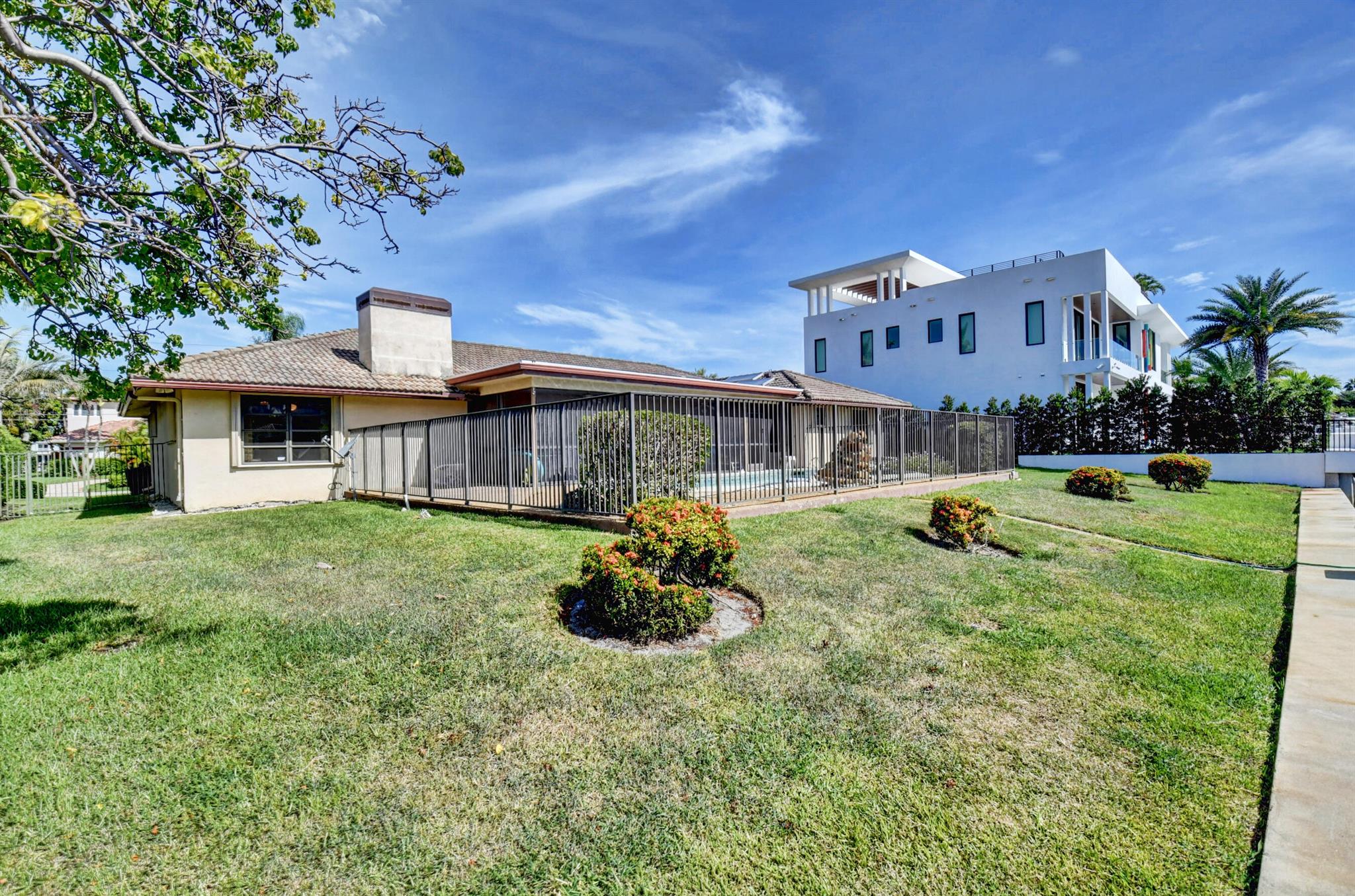 4211 Intracoastal Drive