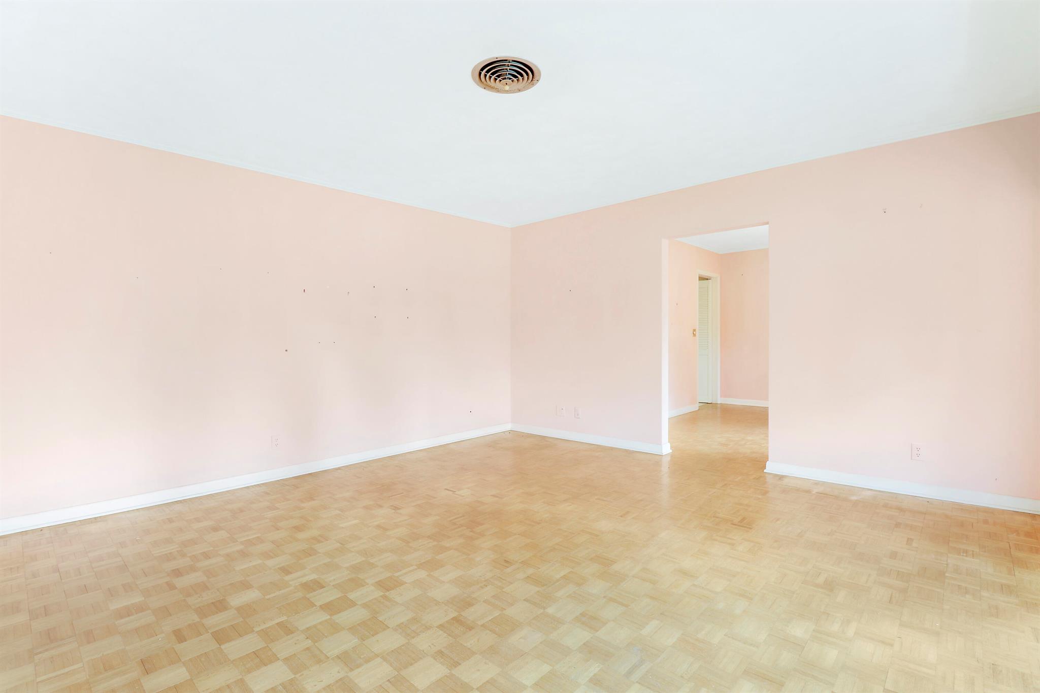 504 Greenway Drive
