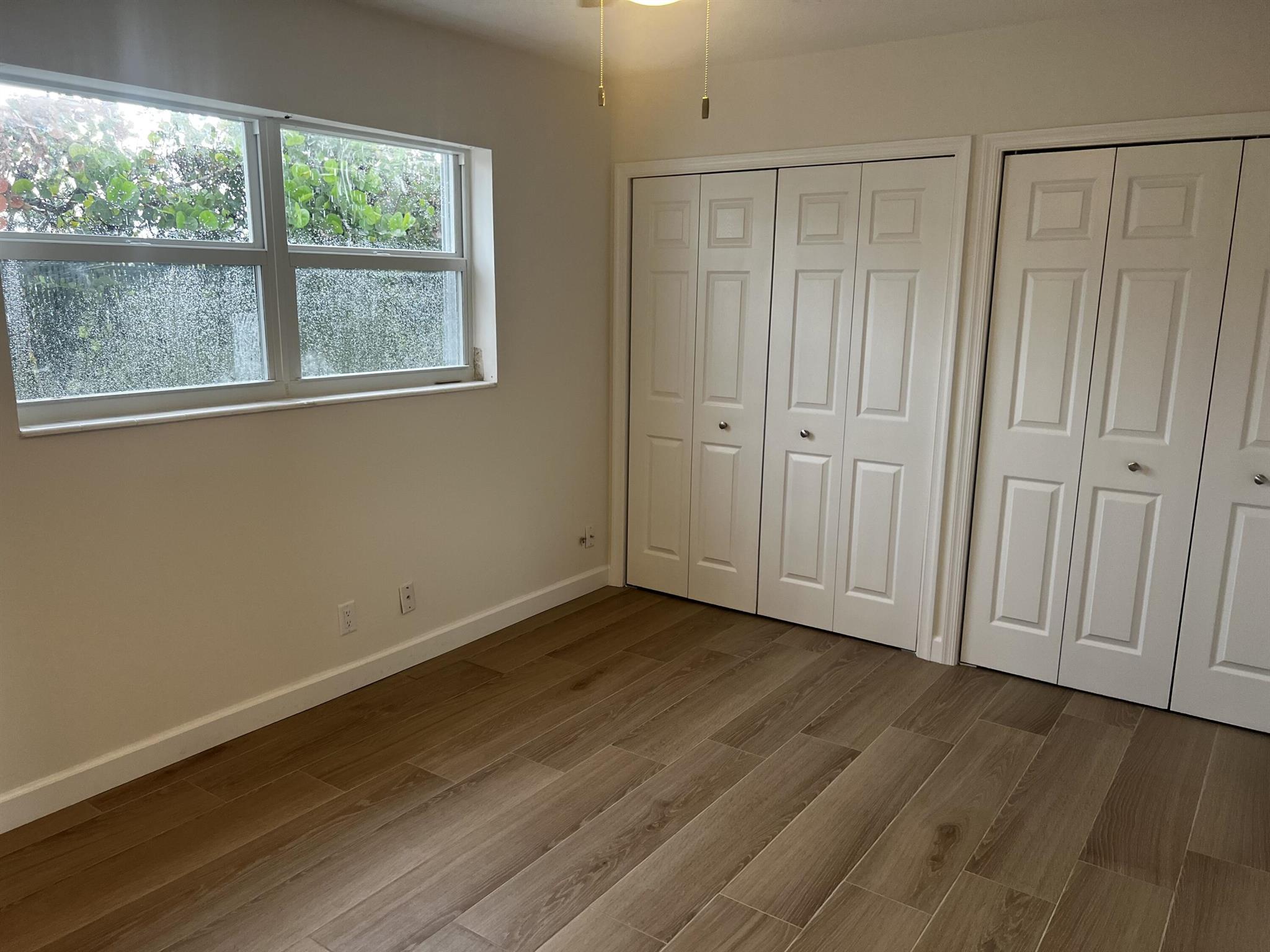 609 NE 6th Court Unit: B