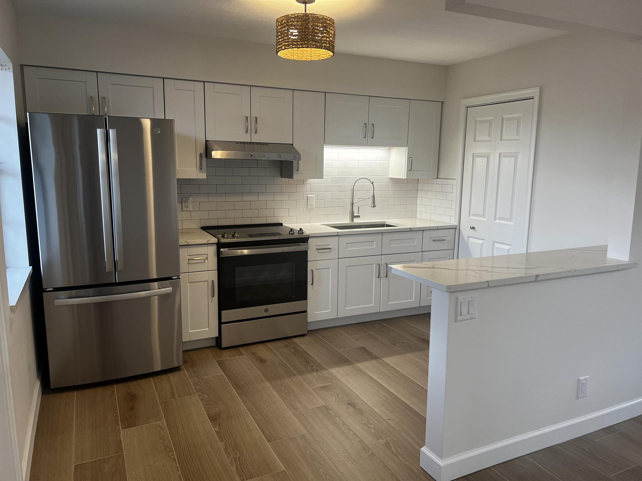 609 NE 6th Court Unit: B