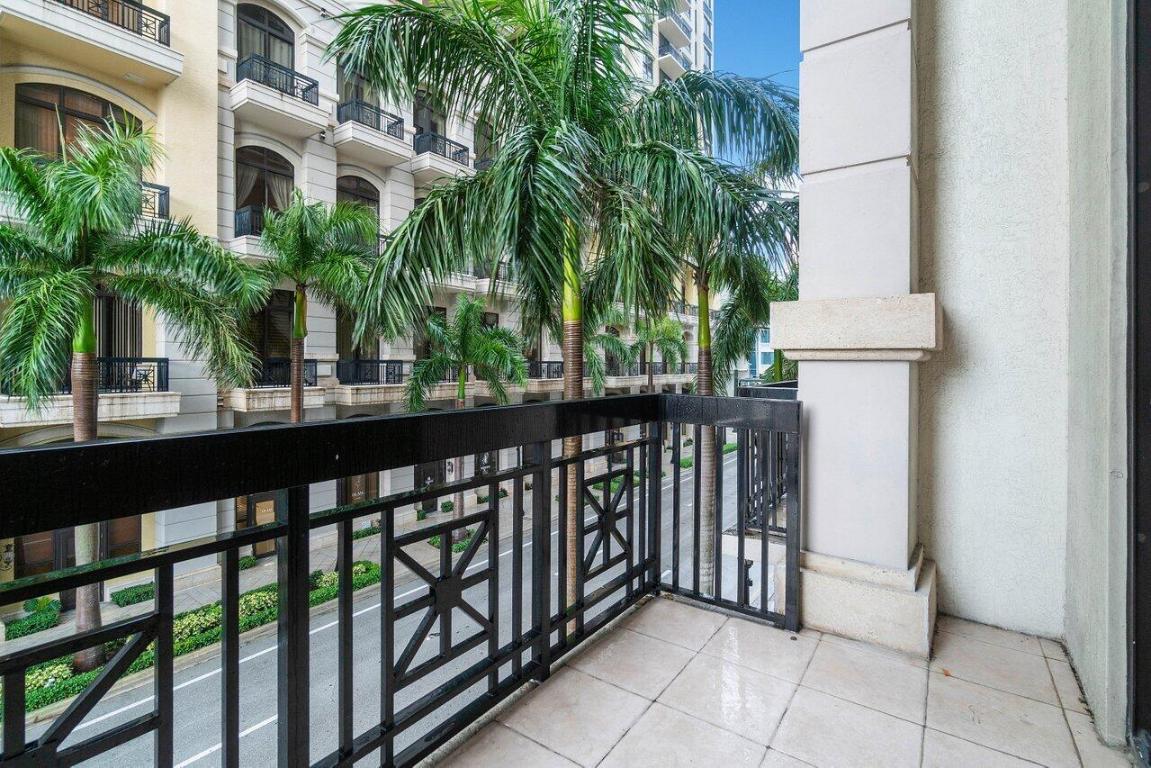 801 S Olive Avenue 236