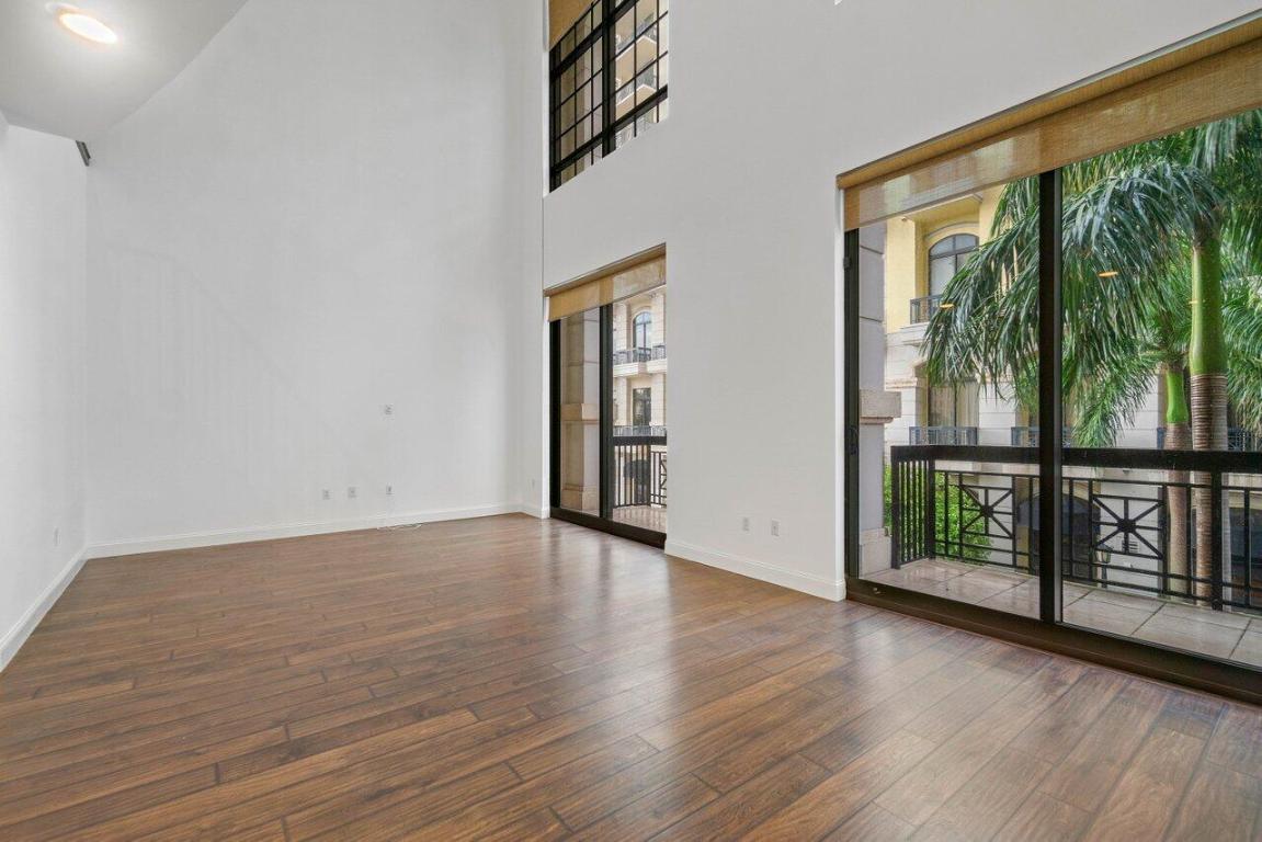 801 S Olive Avenue 236