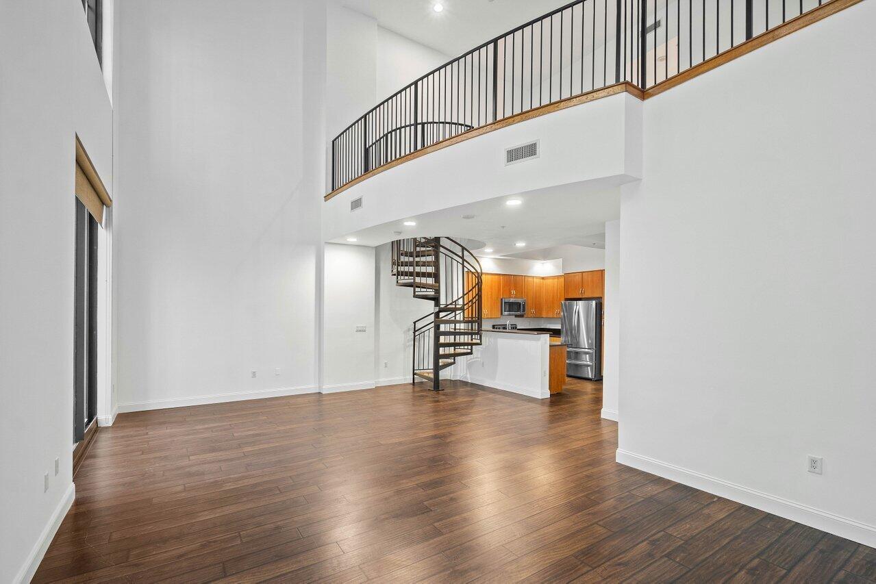 801 S Olive Avenue 236