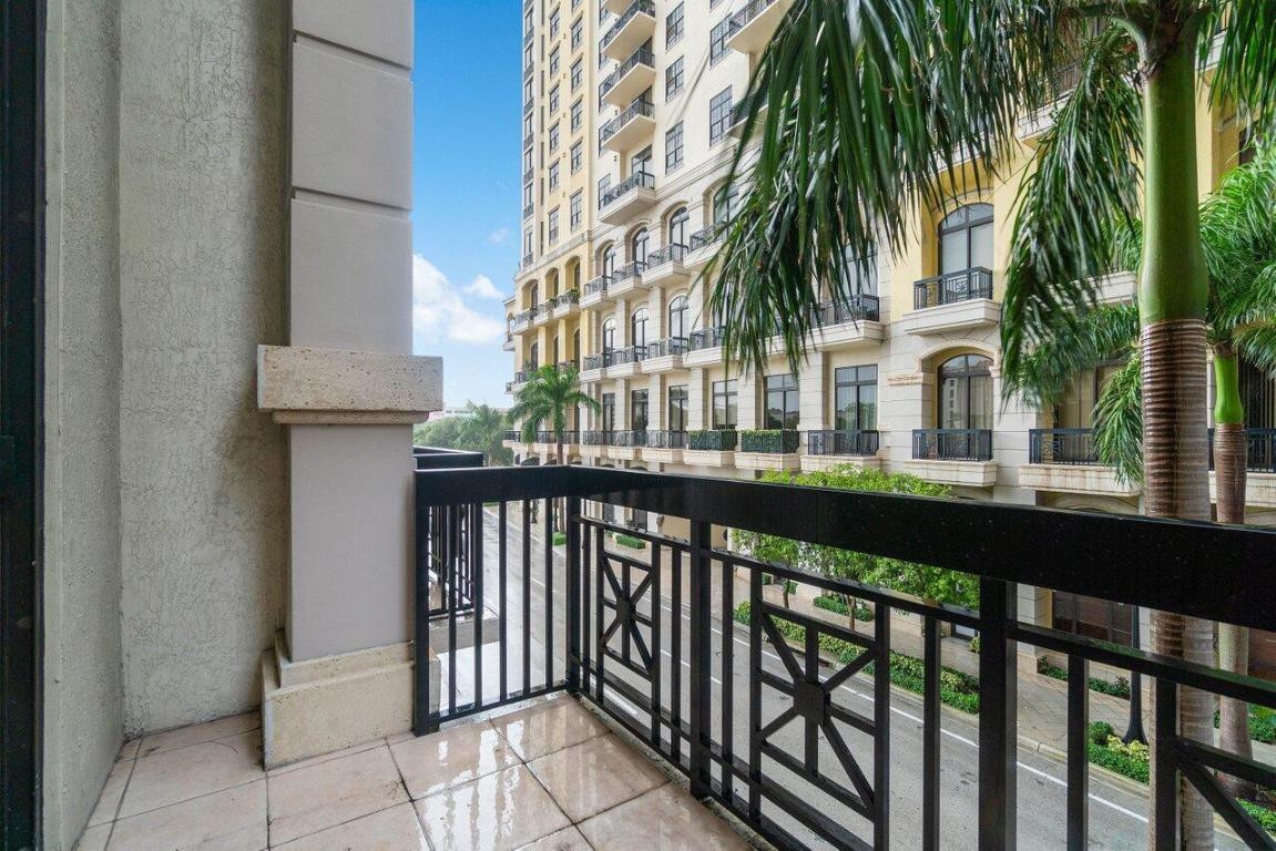 801 S Olive Avenue 236