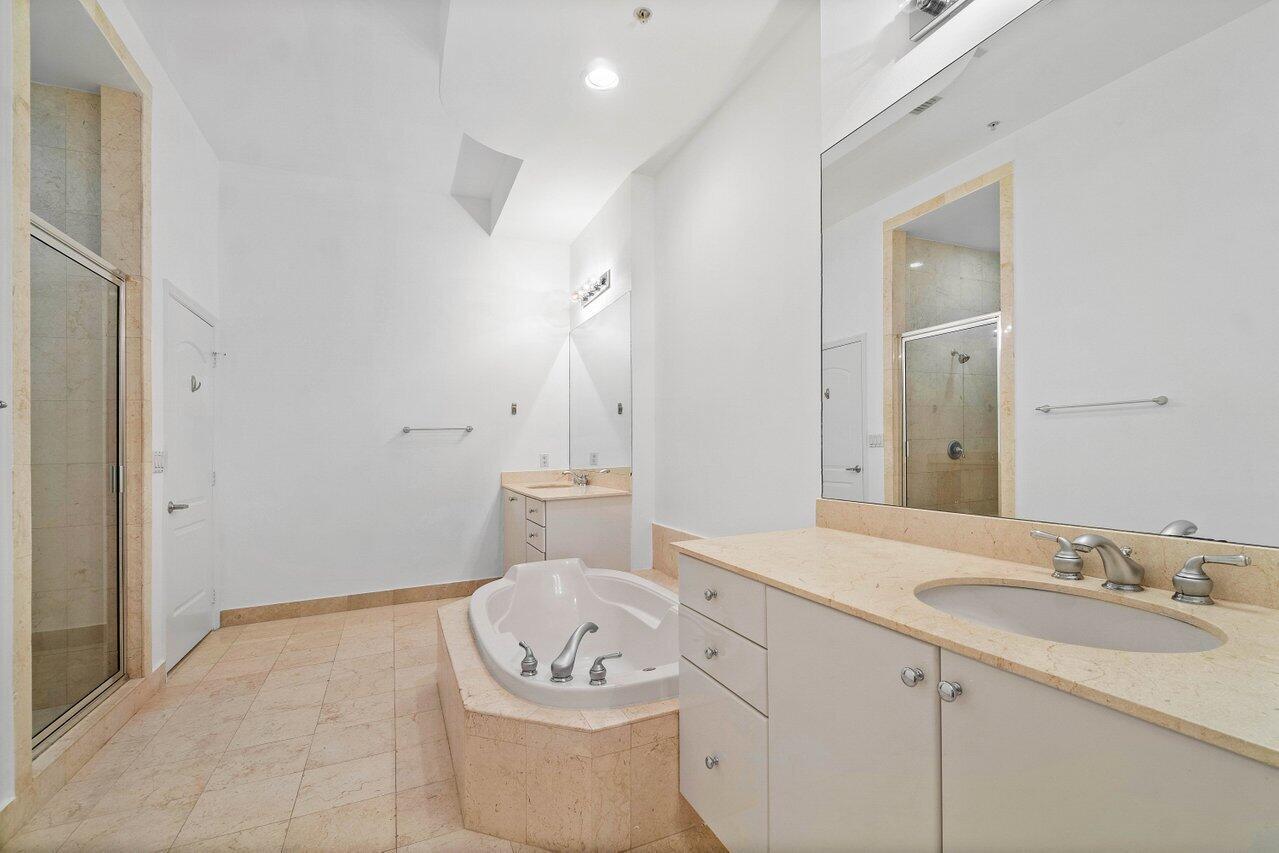 801 S Olive Avenue 236