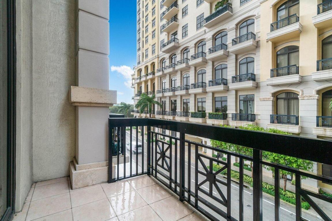 801 S Olive Avenue 236