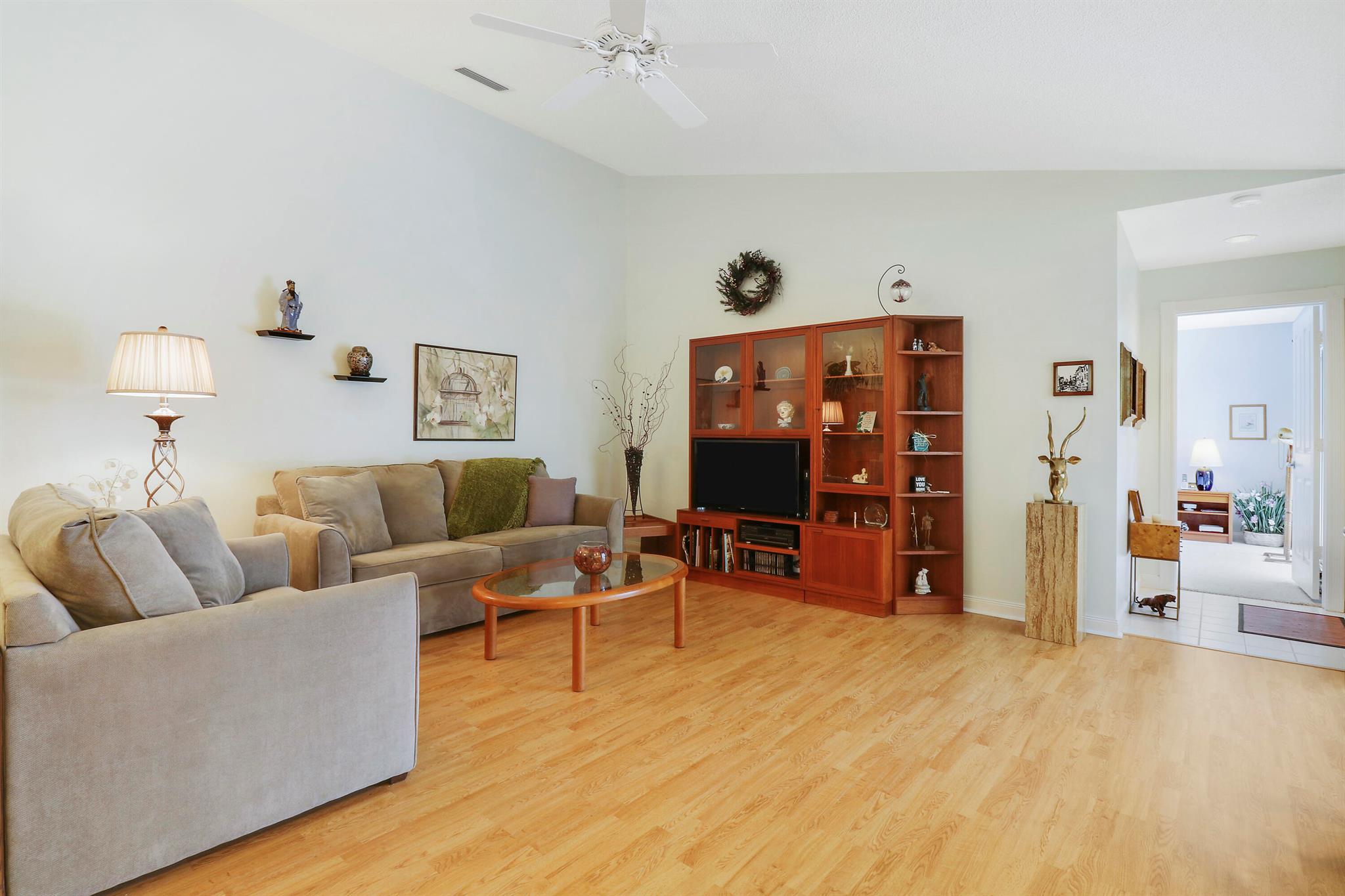 5502 Red Oak Court