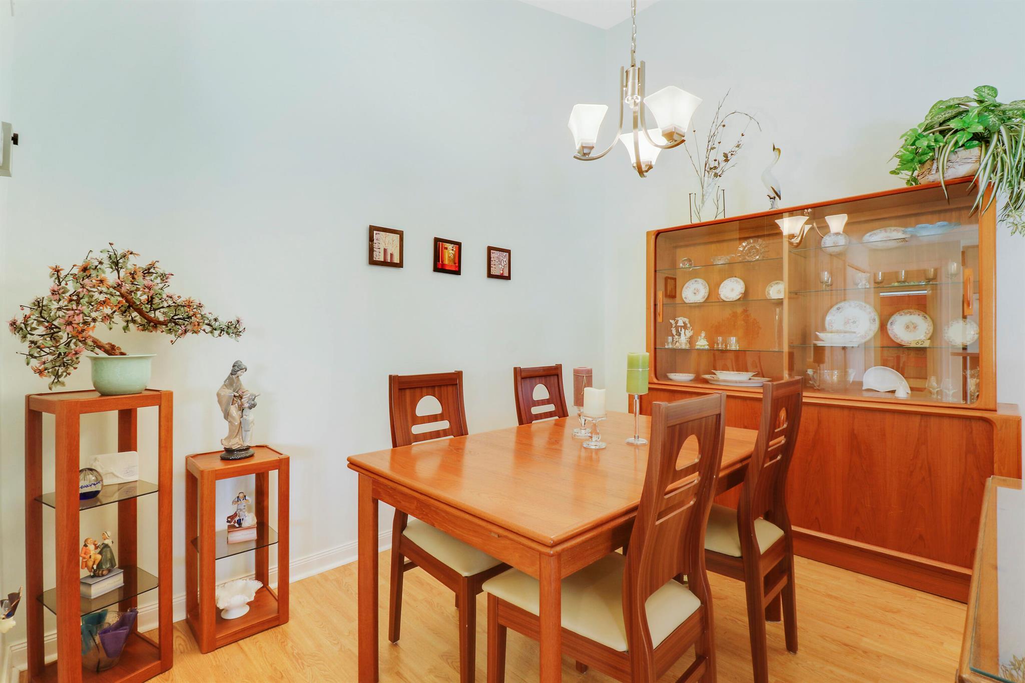 5502 Red Oak Court