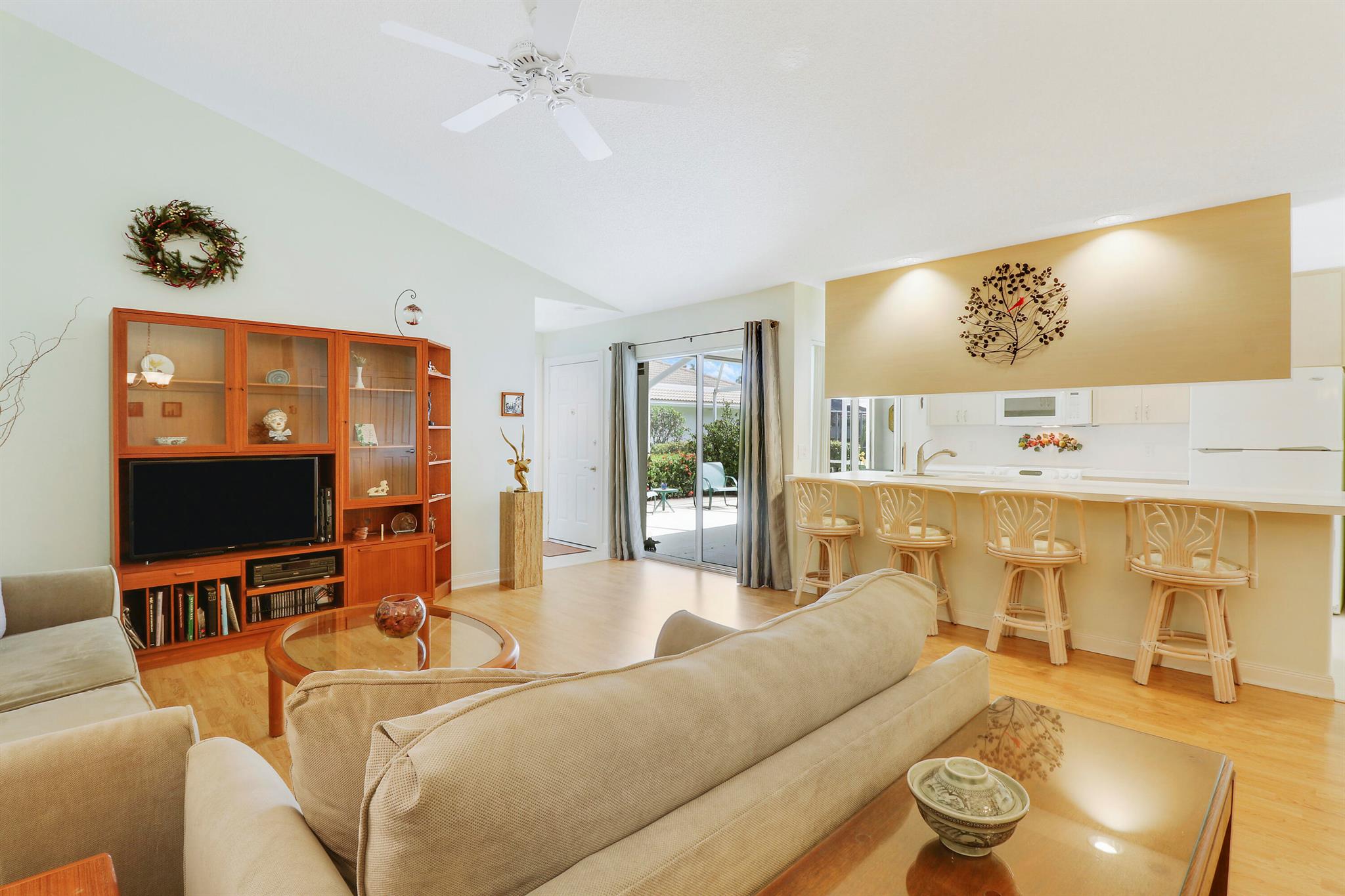 5502 Red Oak Court