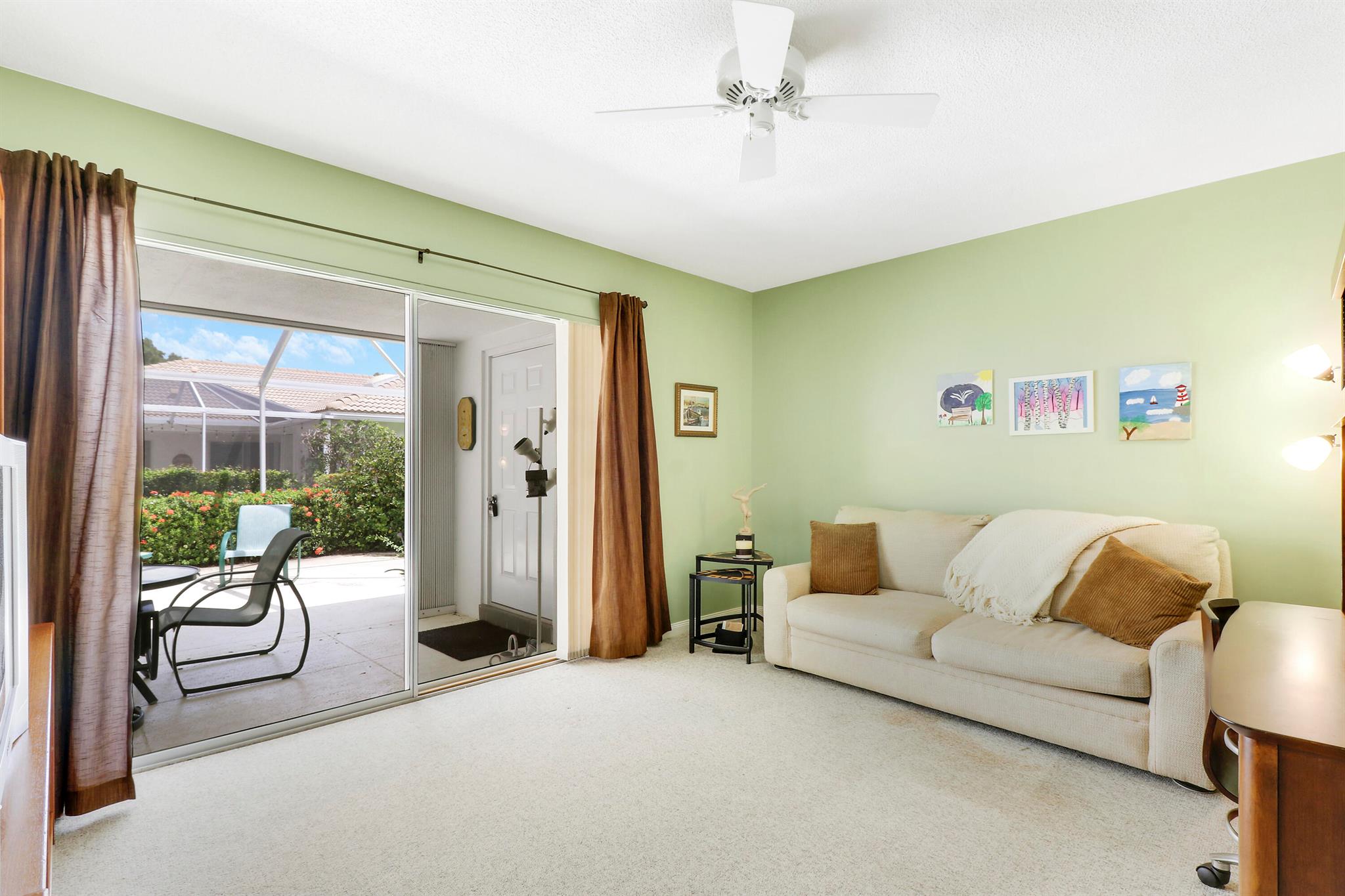 5502 Red Oak Court