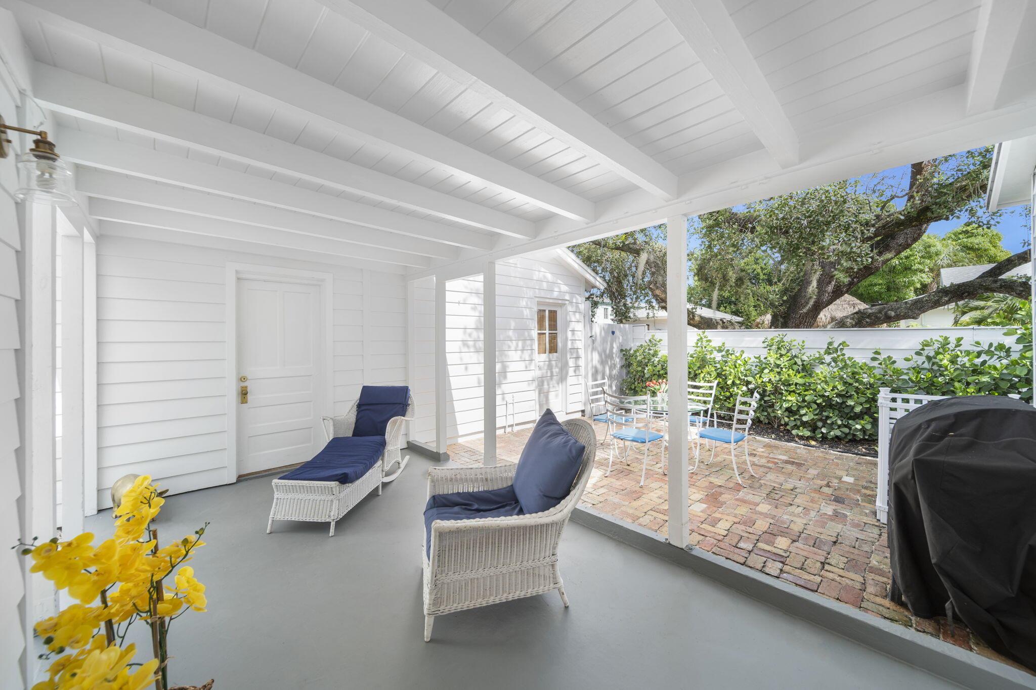 311 N Ocean Breeze