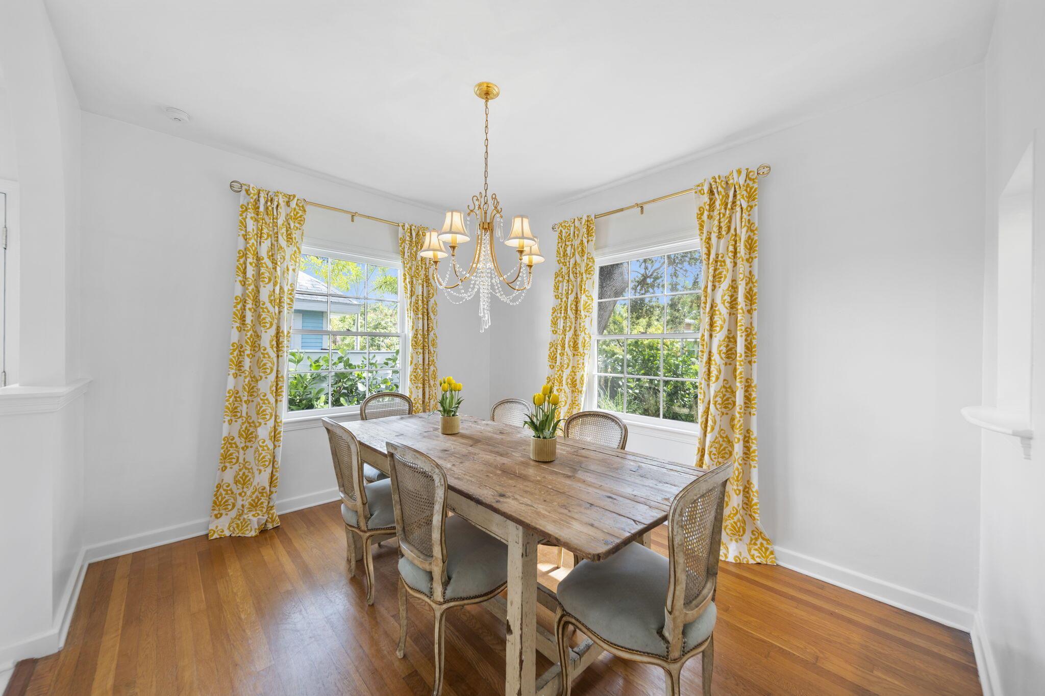 311 N Ocean Breeze