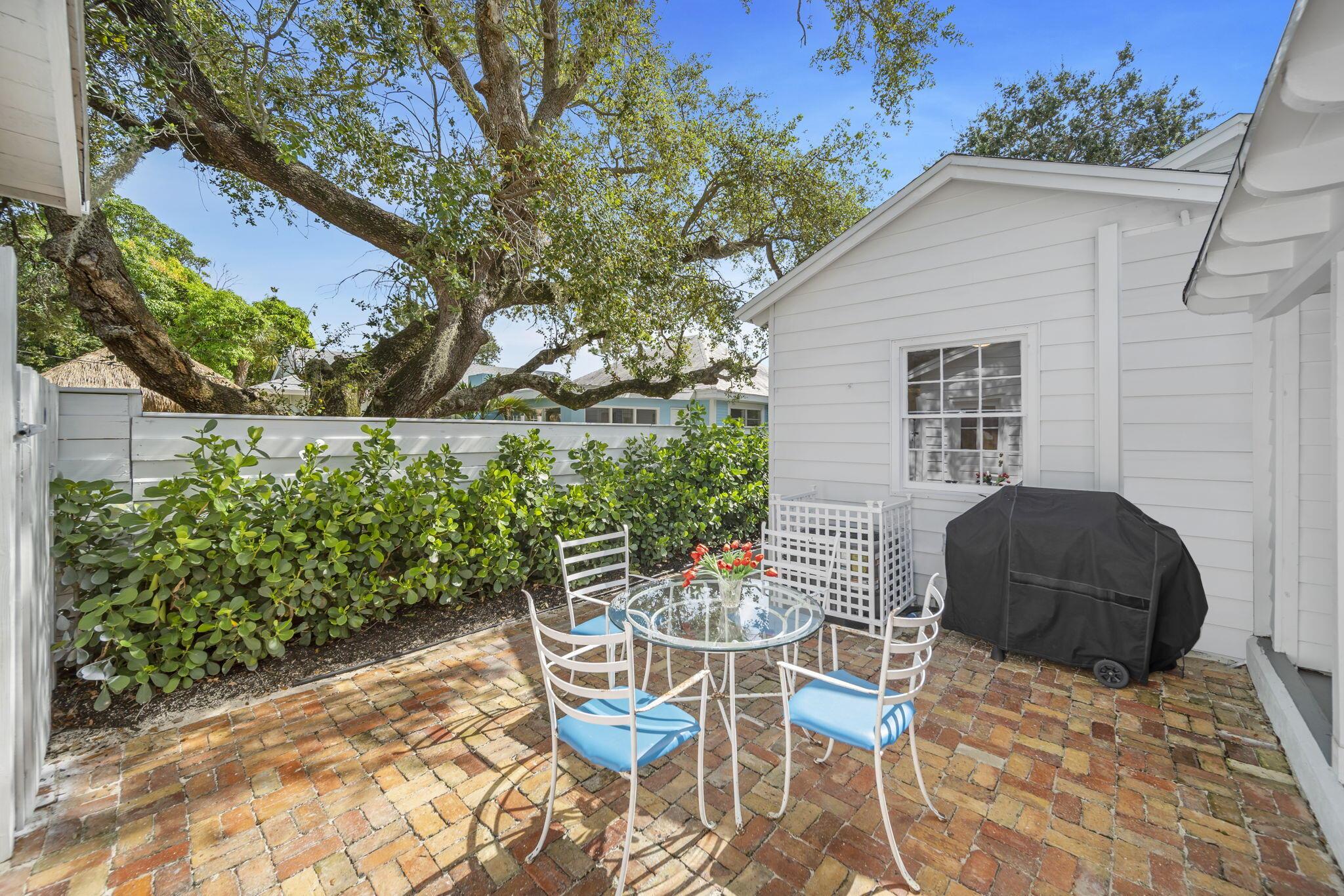 311 N Ocean Breeze
