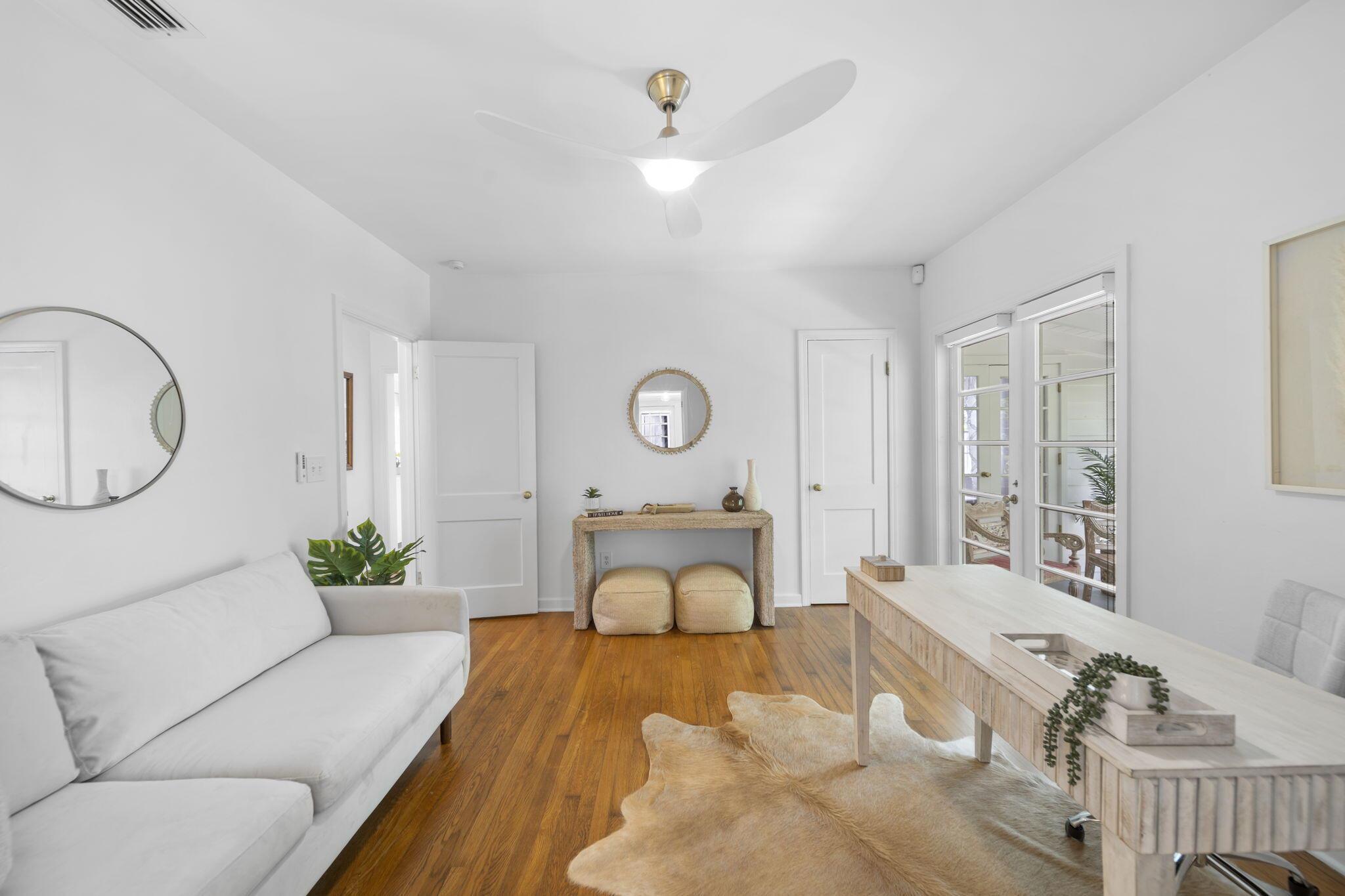 311 N Ocean Breeze