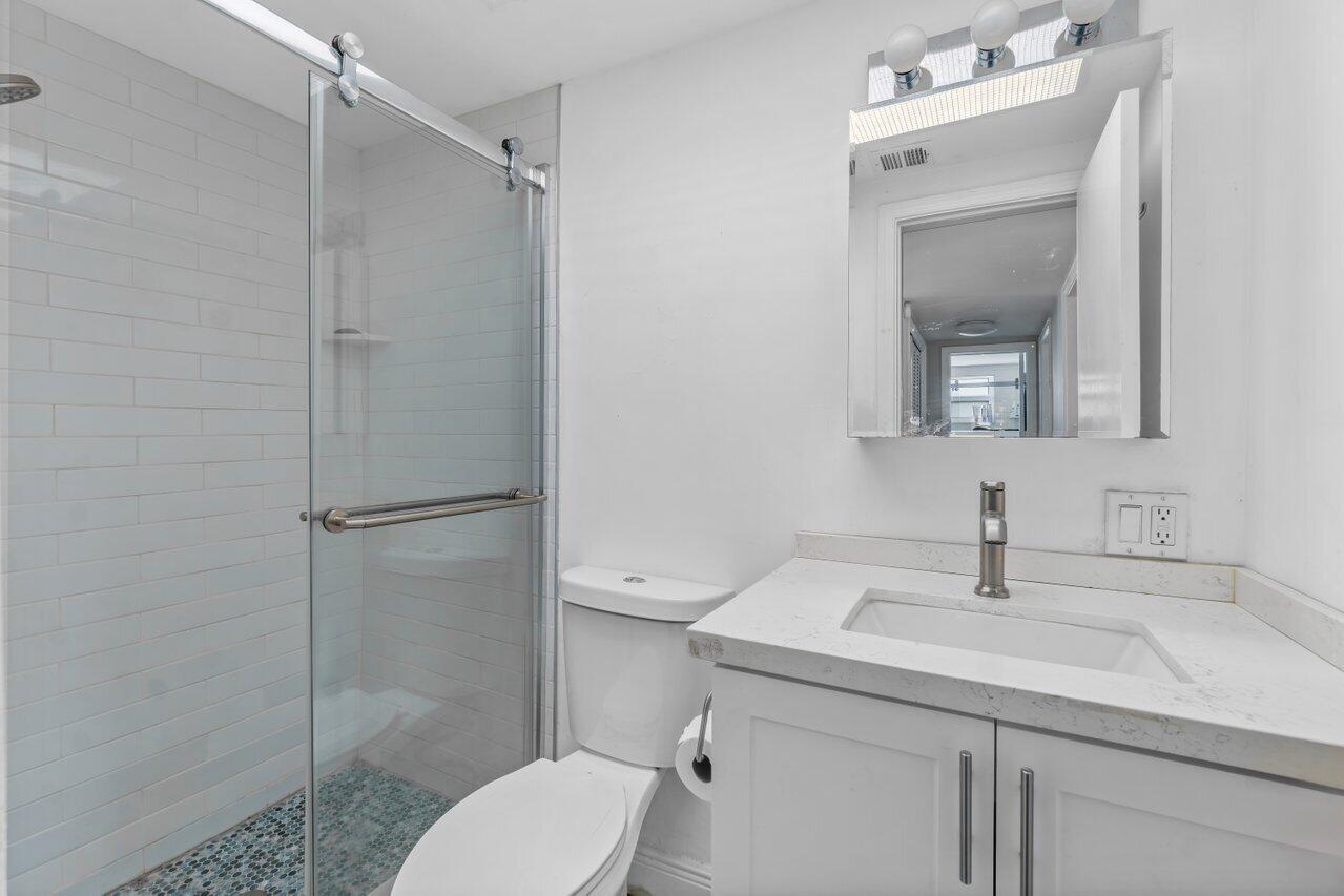 5505 N Ocean Boulevard 4-105