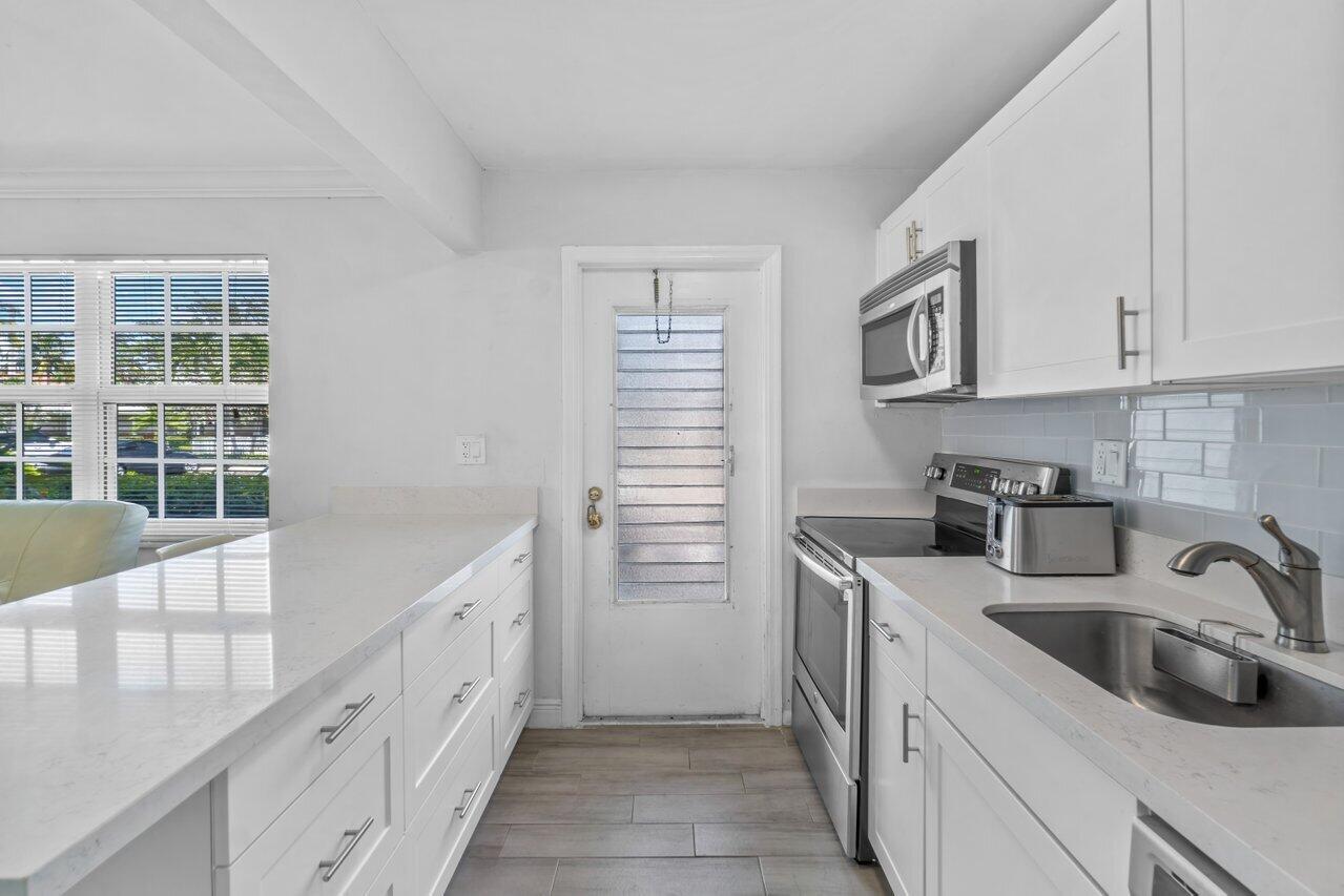 5505 N Ocean Boulevard 4-105