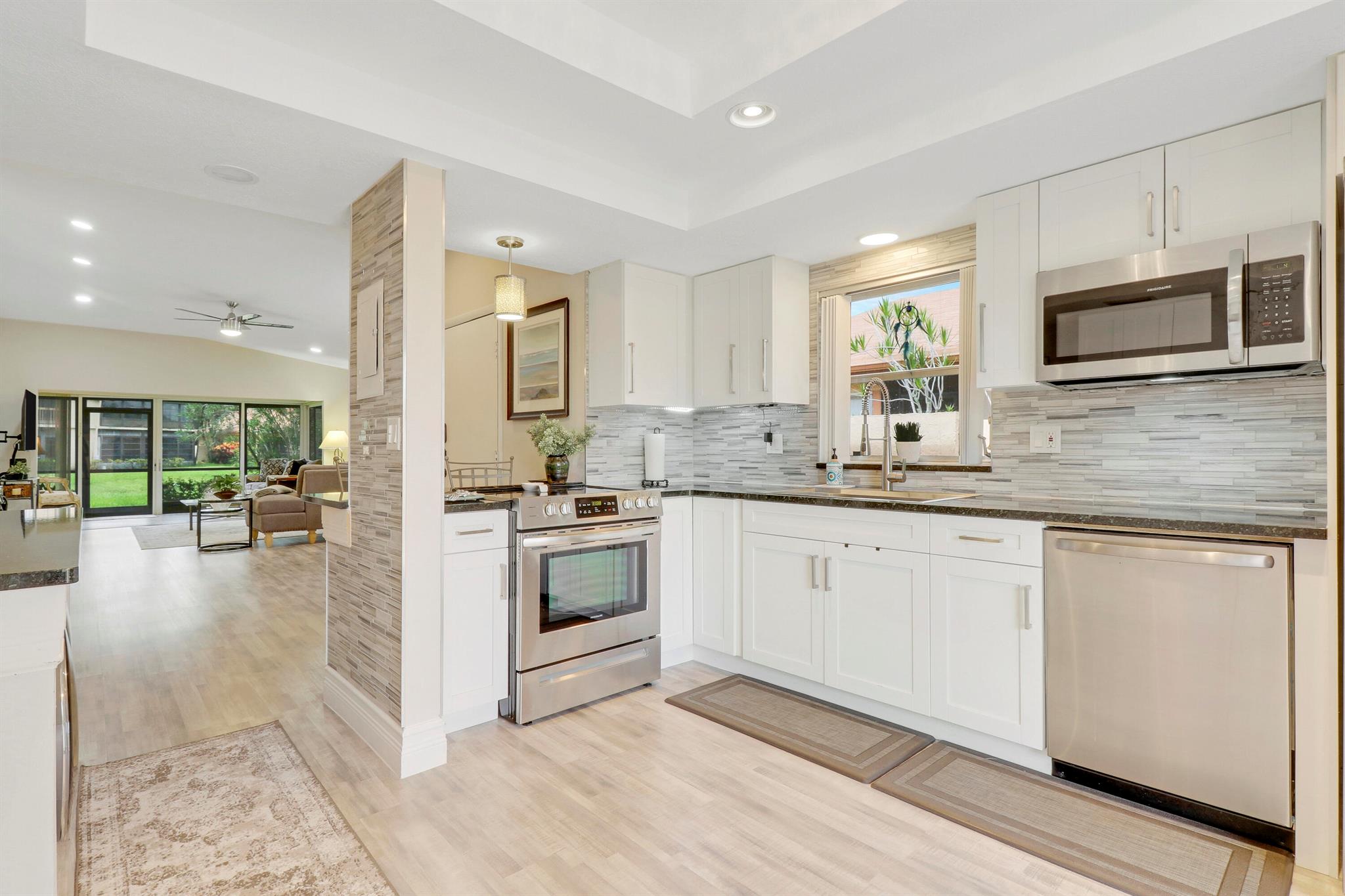 13566 Sabal Palm Court Unit: B
