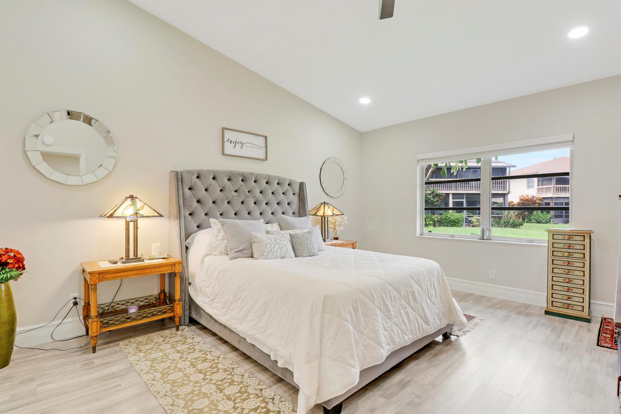 13566 Sabal Palm Court Unit: B