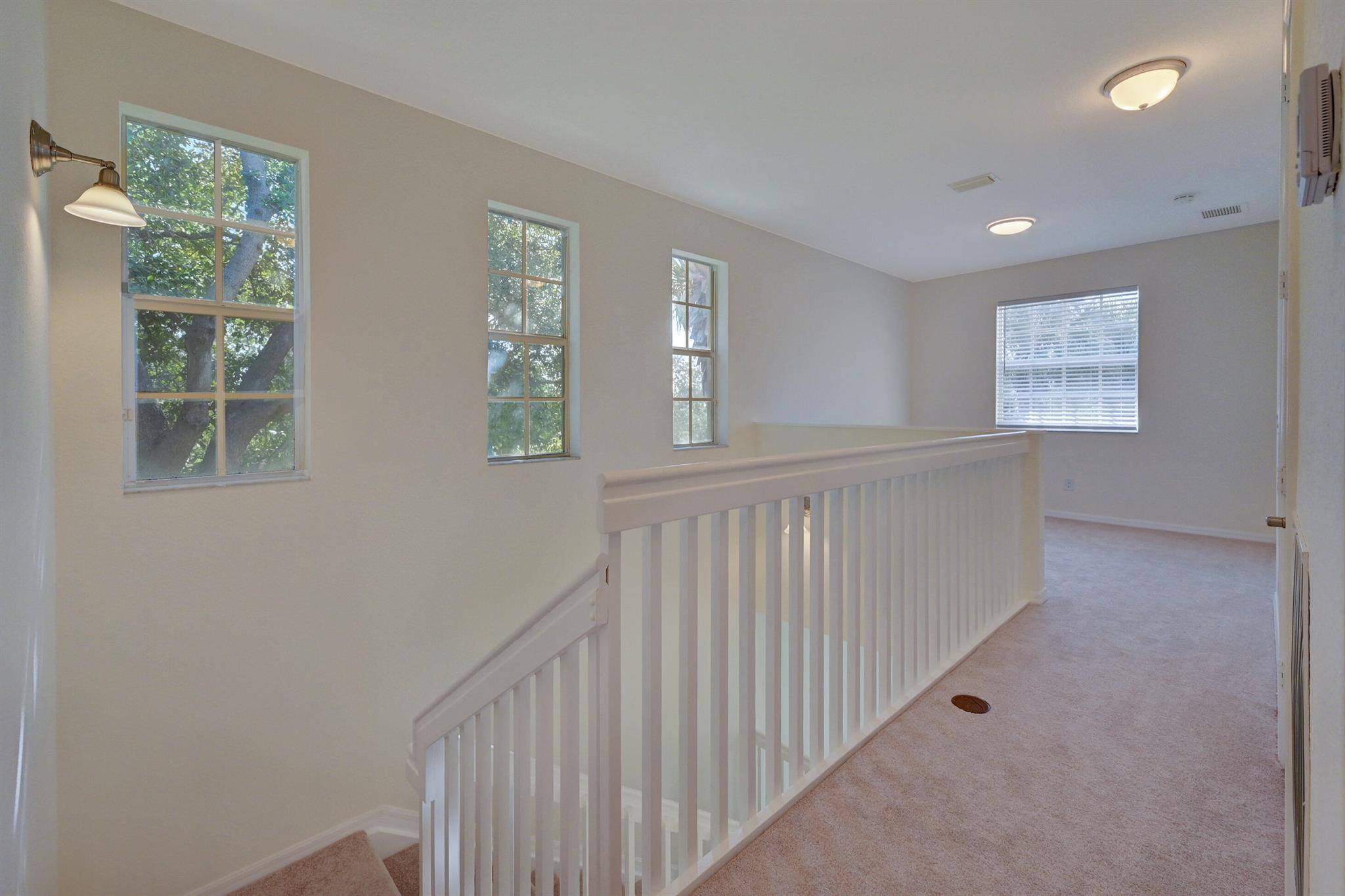 106 S Longport Circle 14a