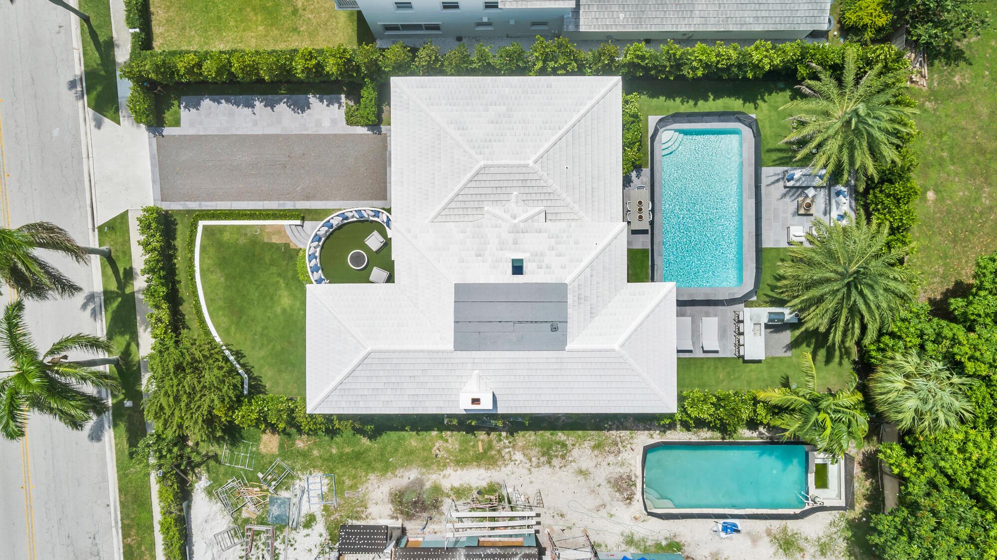 2745 S Flagler Drive