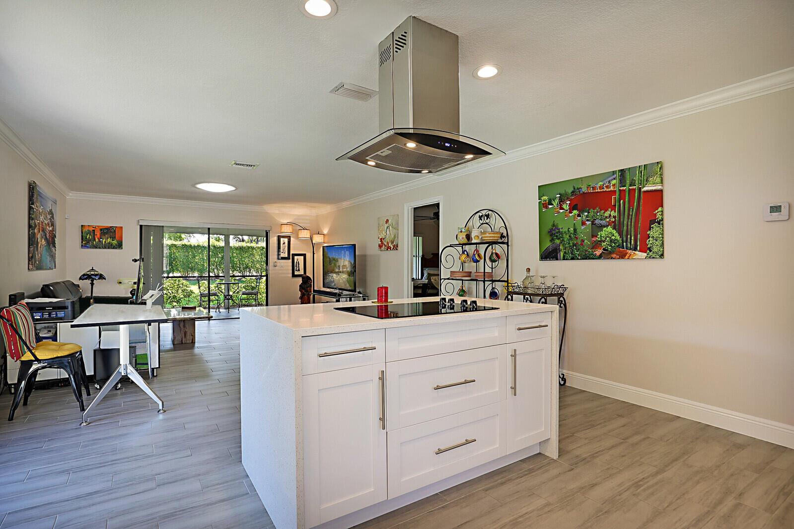 802 NW 26th Avenue