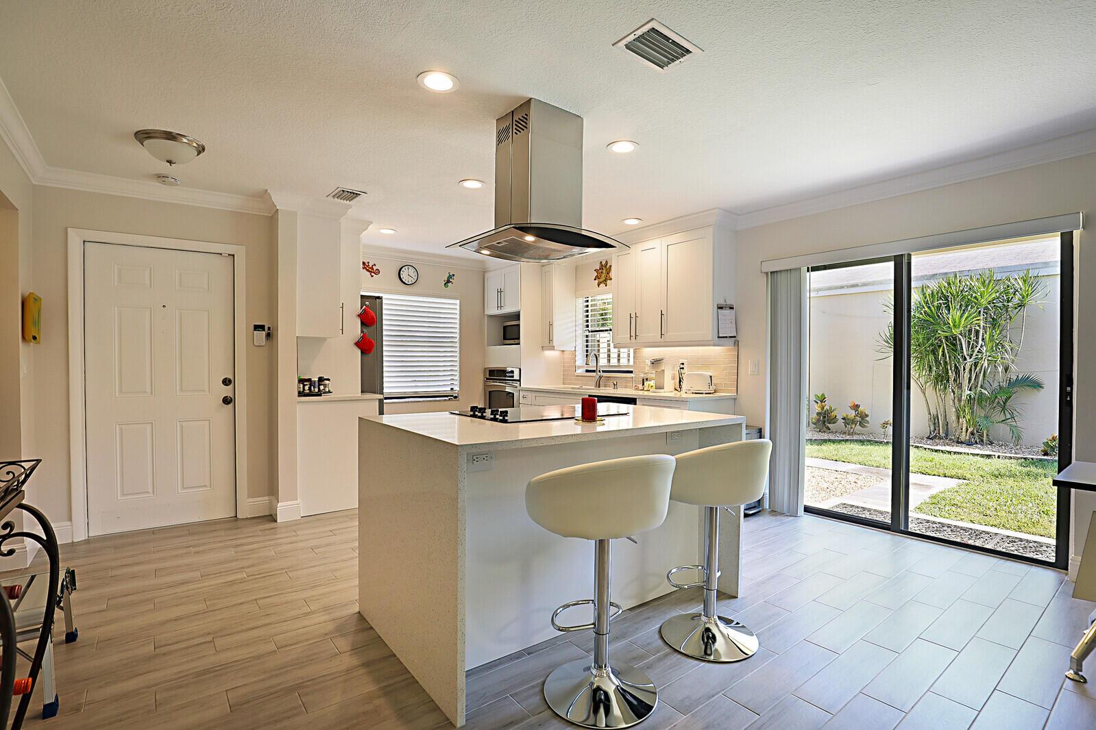 802 NW 26th Avenue
