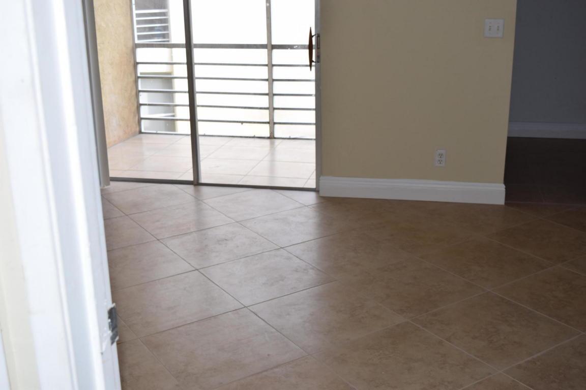 600 Village Green Court Unit: 220