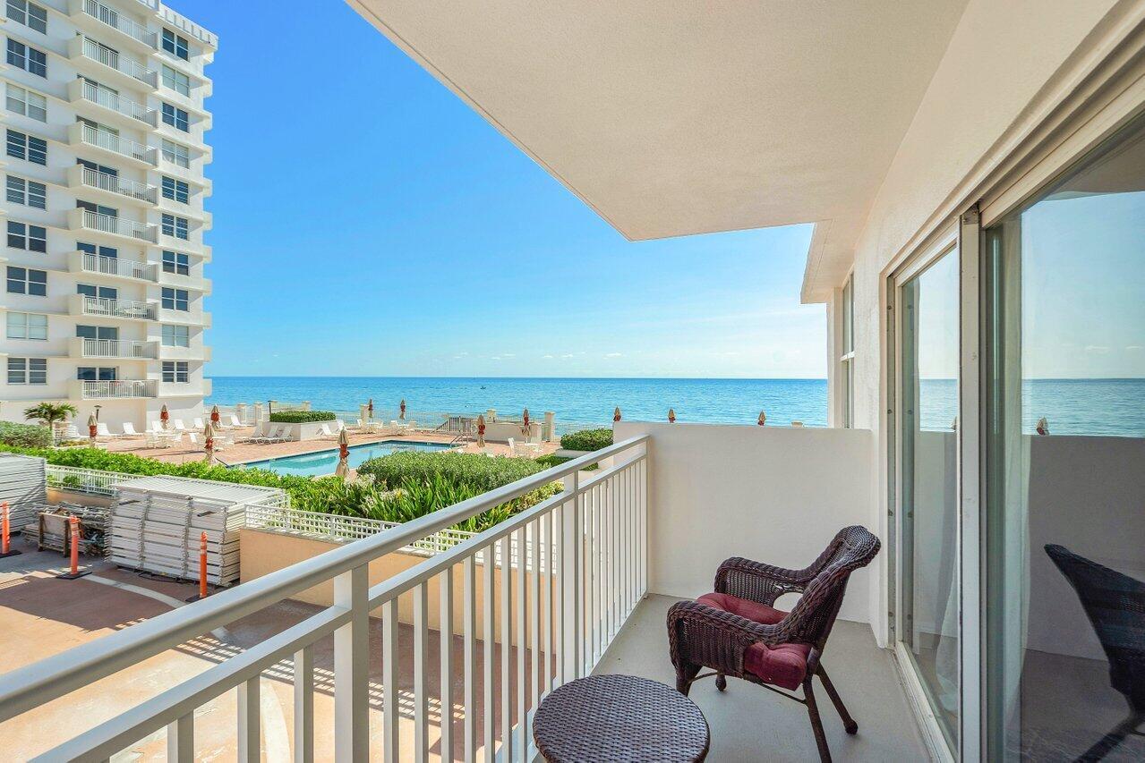 4511 S Ocean Boulevard 106