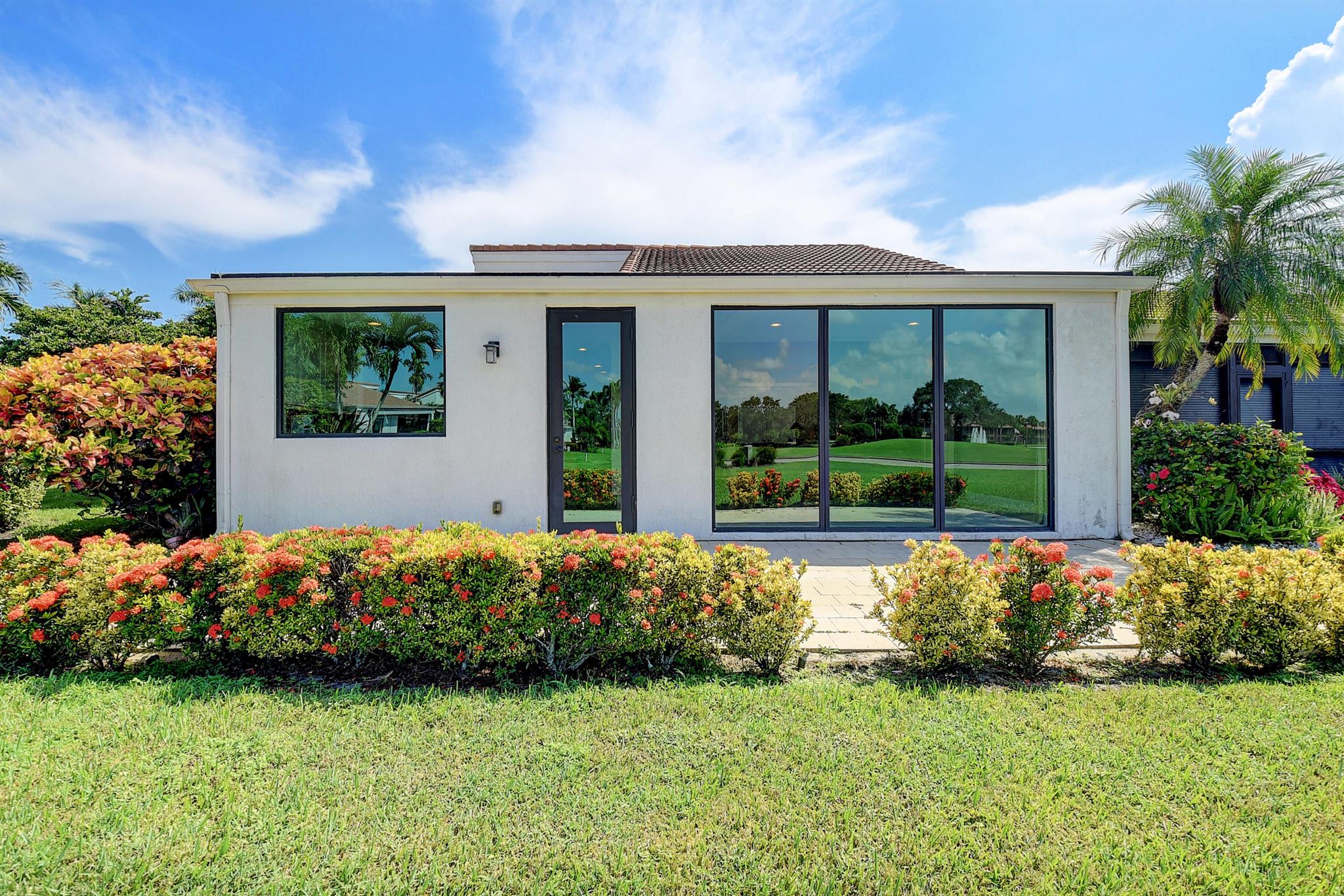 19660 Sawgrass Drive Unit: 1204