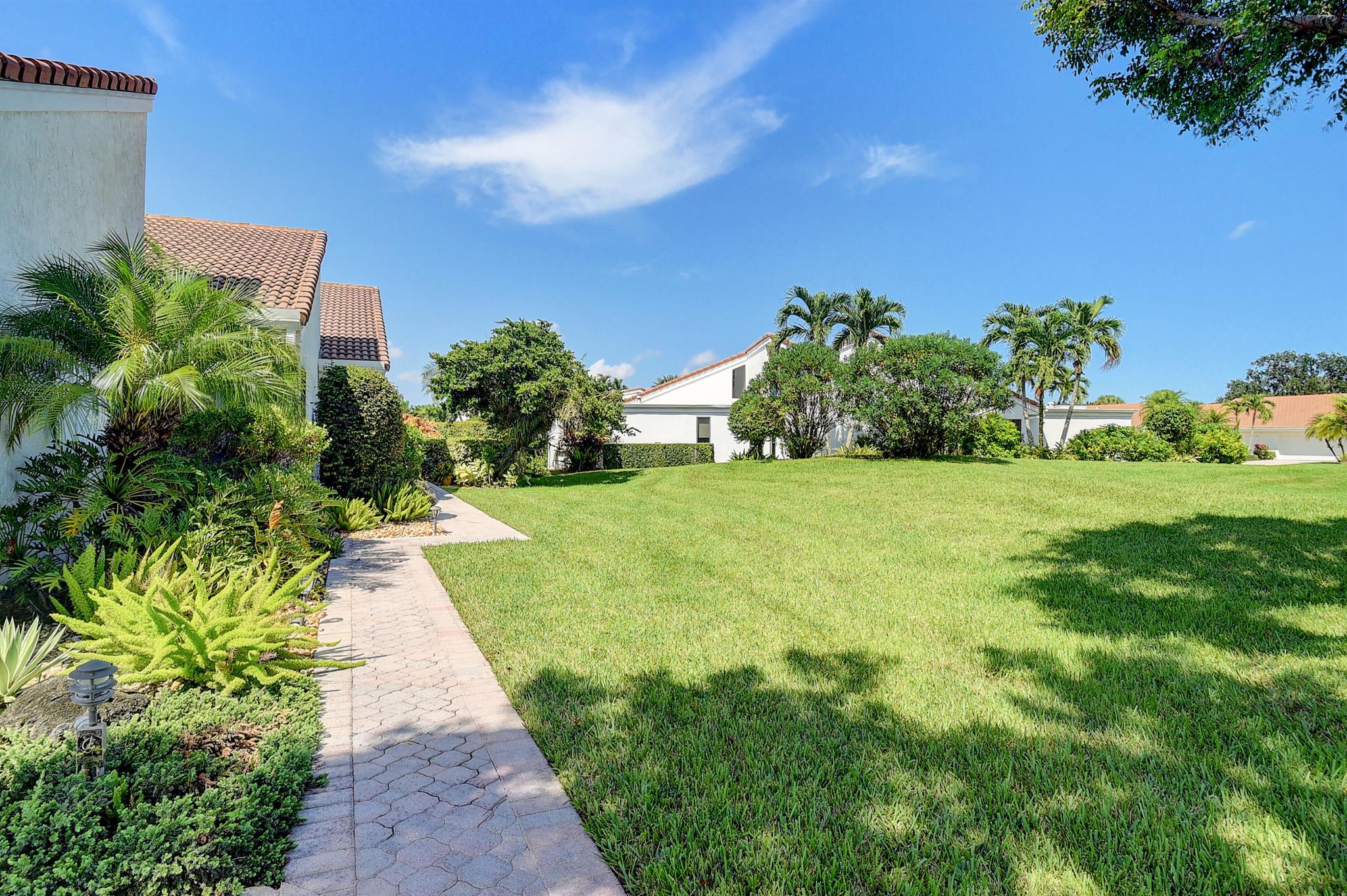 19660 Sawgrass Drive Unit: 1204