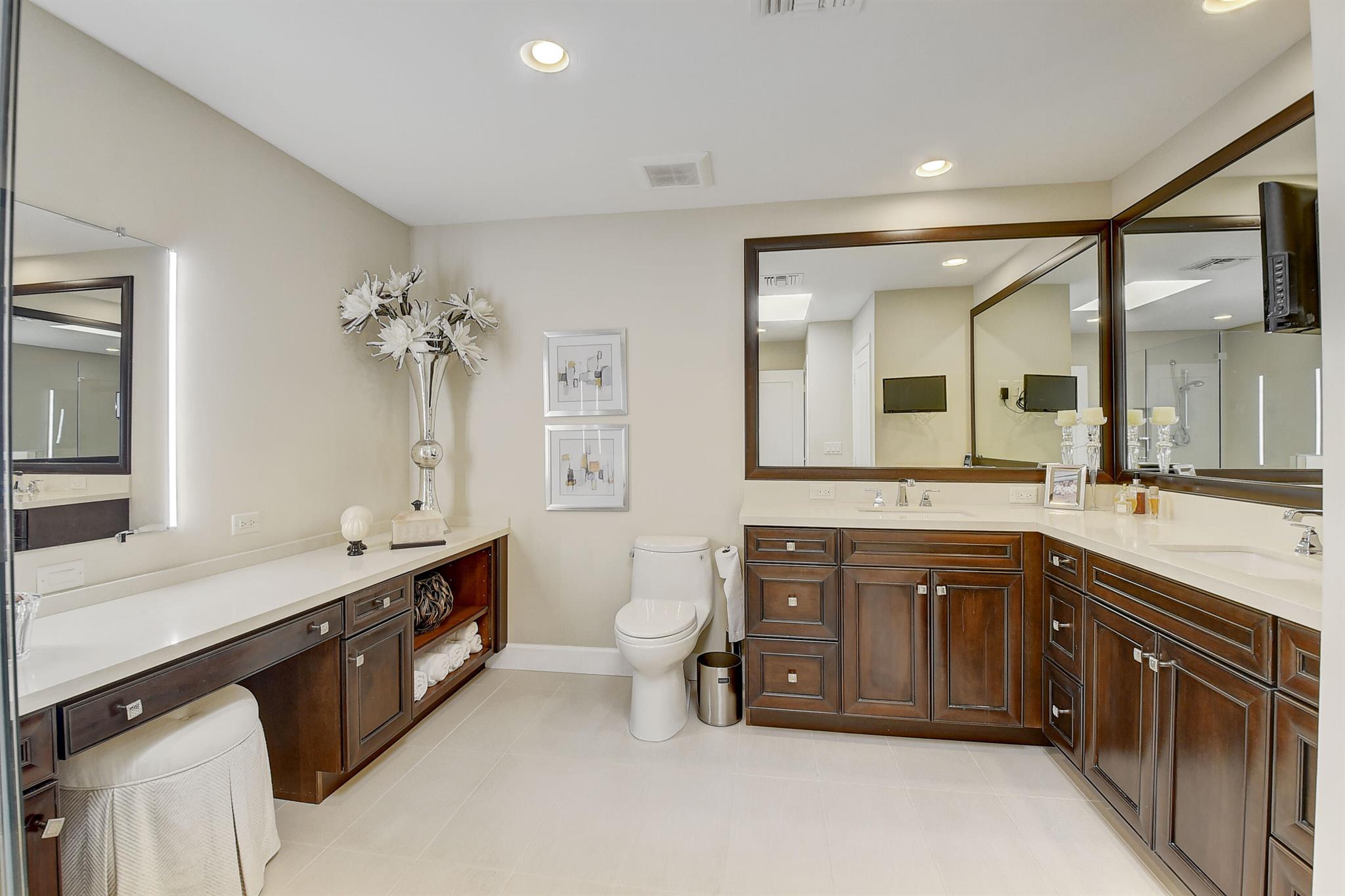 19660 Sawgrass Drive Unit: 1204