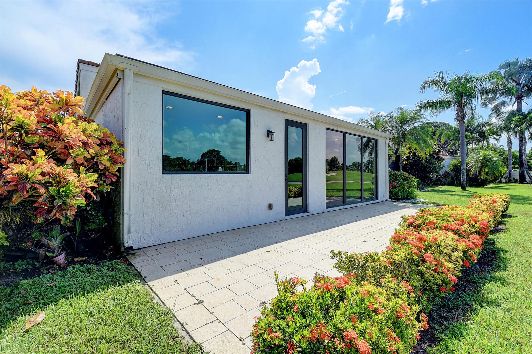 19660 Sawgrass Drive Unit: 1204