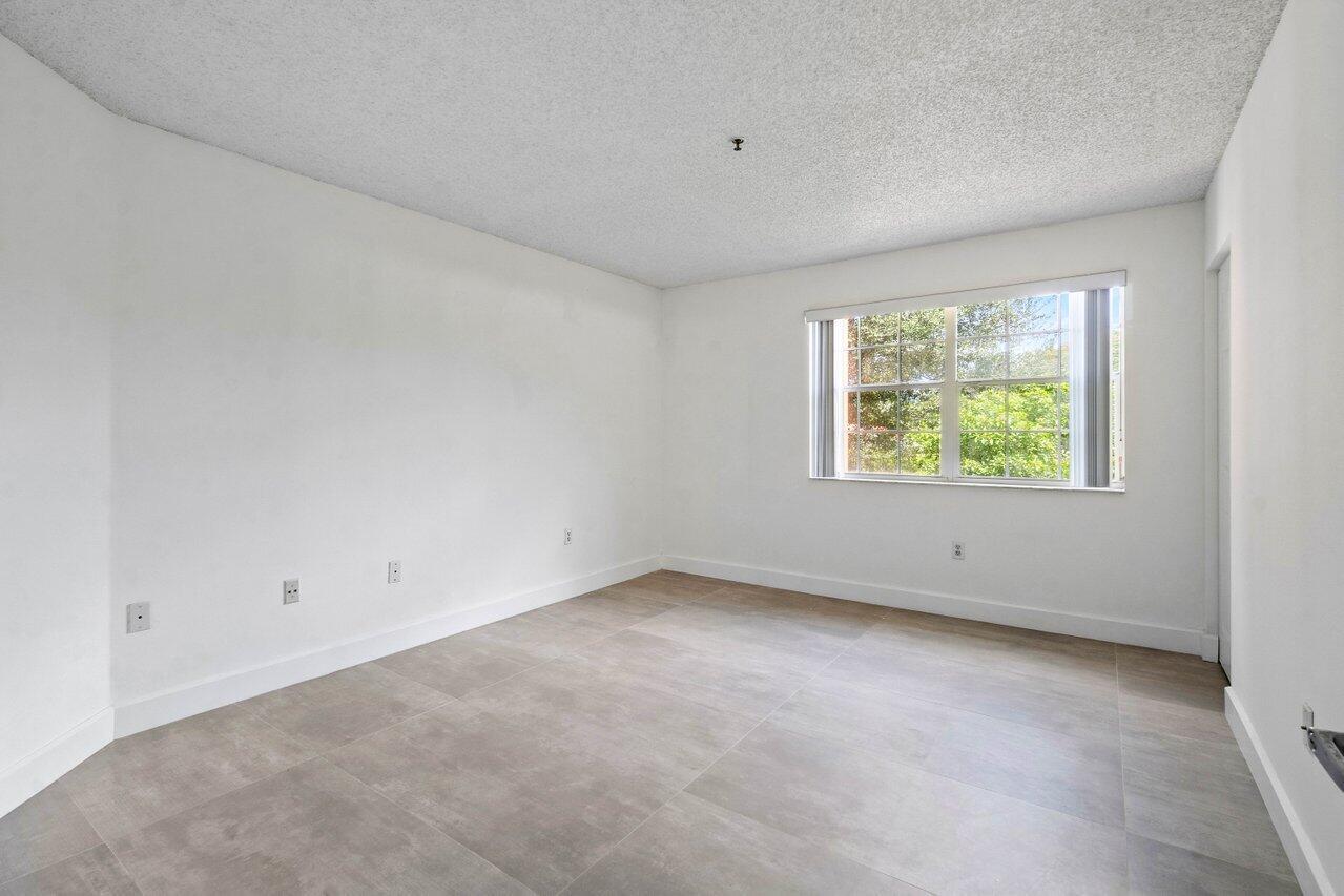 3131 Clint Moore Road 202