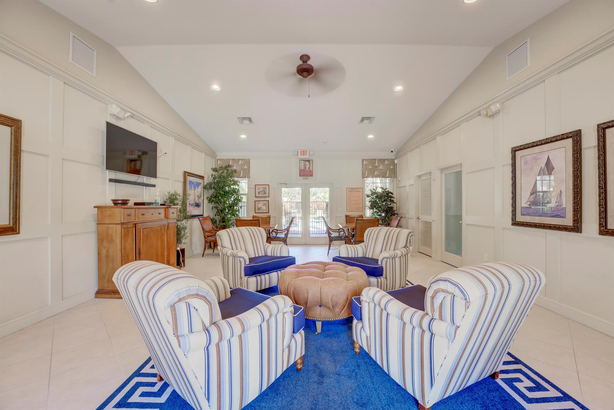 3051 SE Lexington Lakes Drive 203