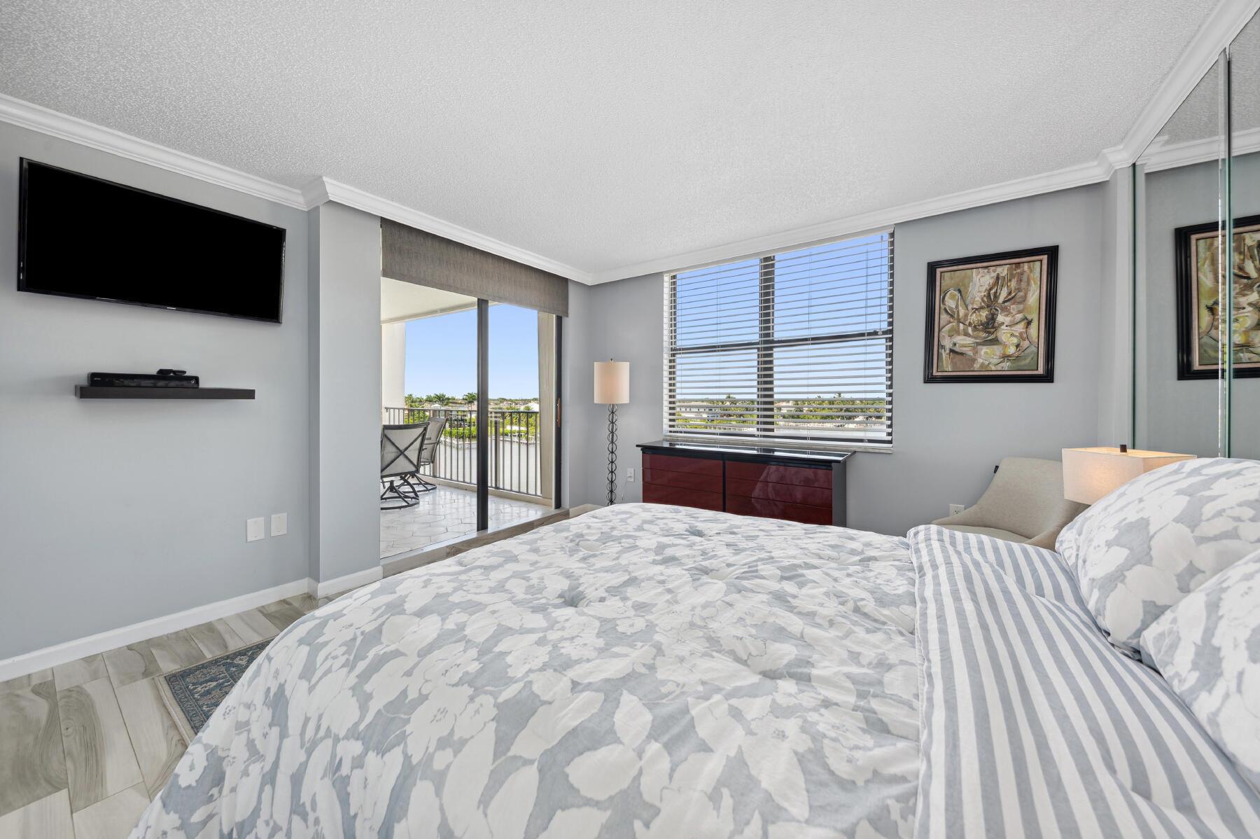 3545 S Ocean Boulevard 509