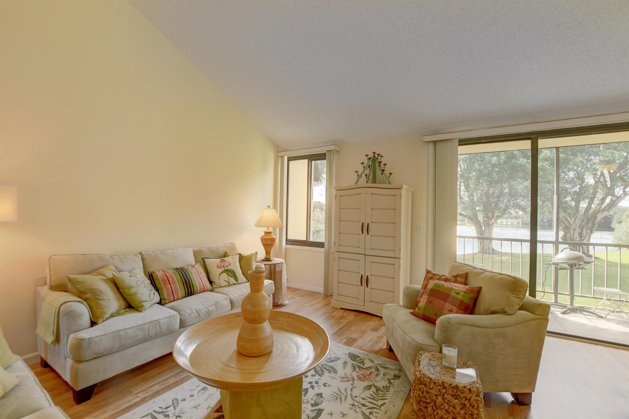 3103 Bridgewood Drive