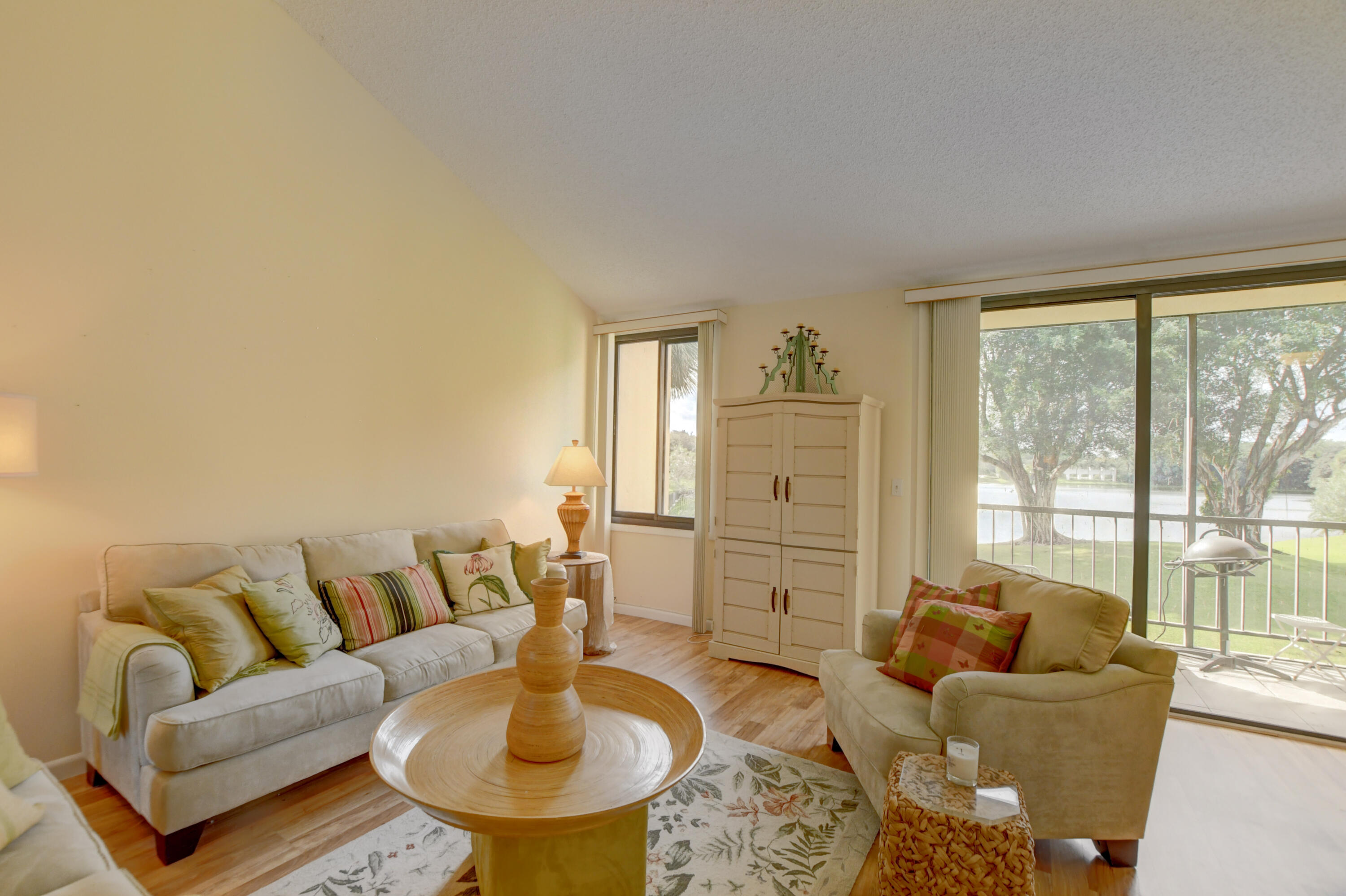 3103 Bridgewood Drive