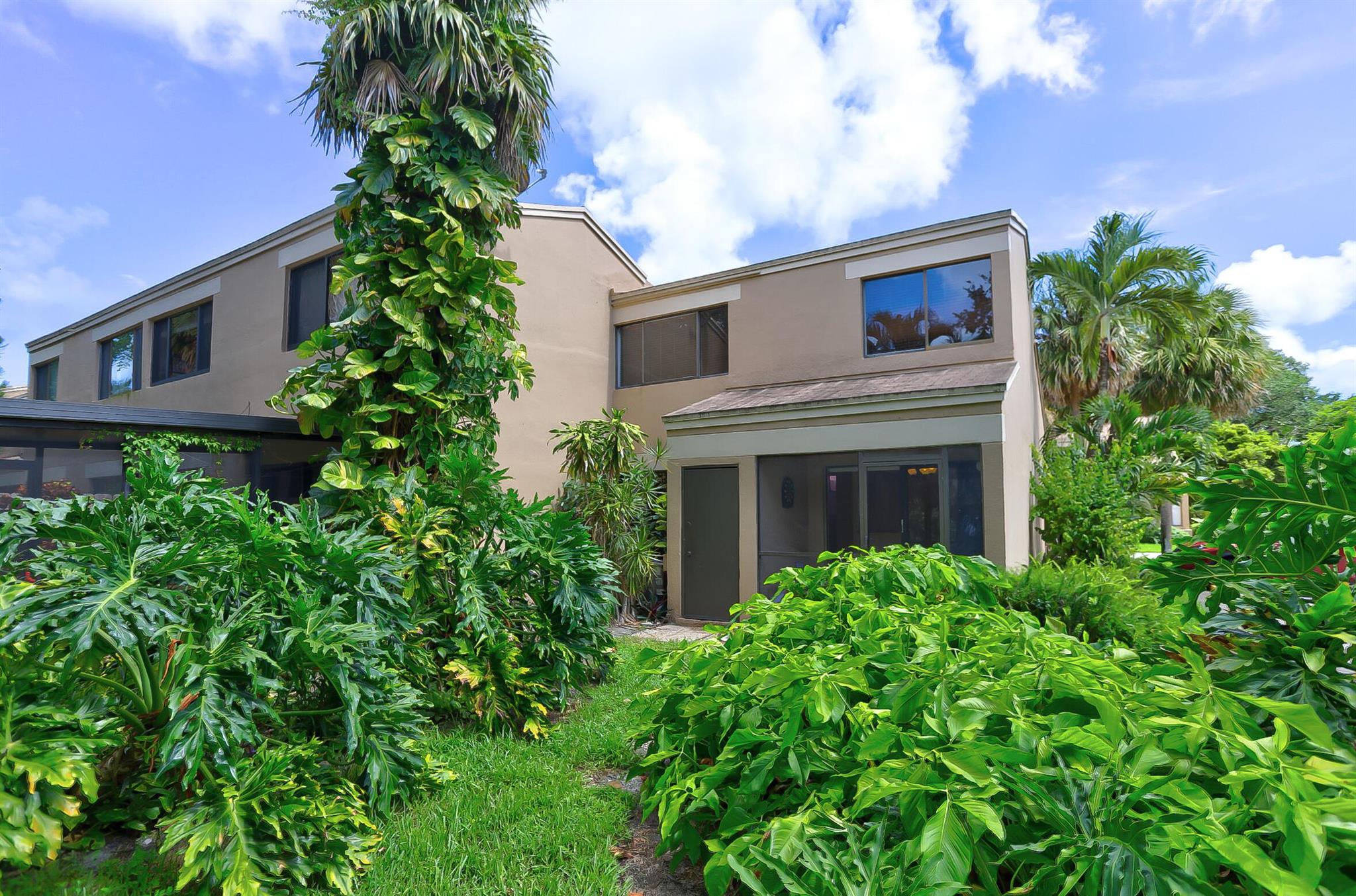 1169 NW 13th Street 1