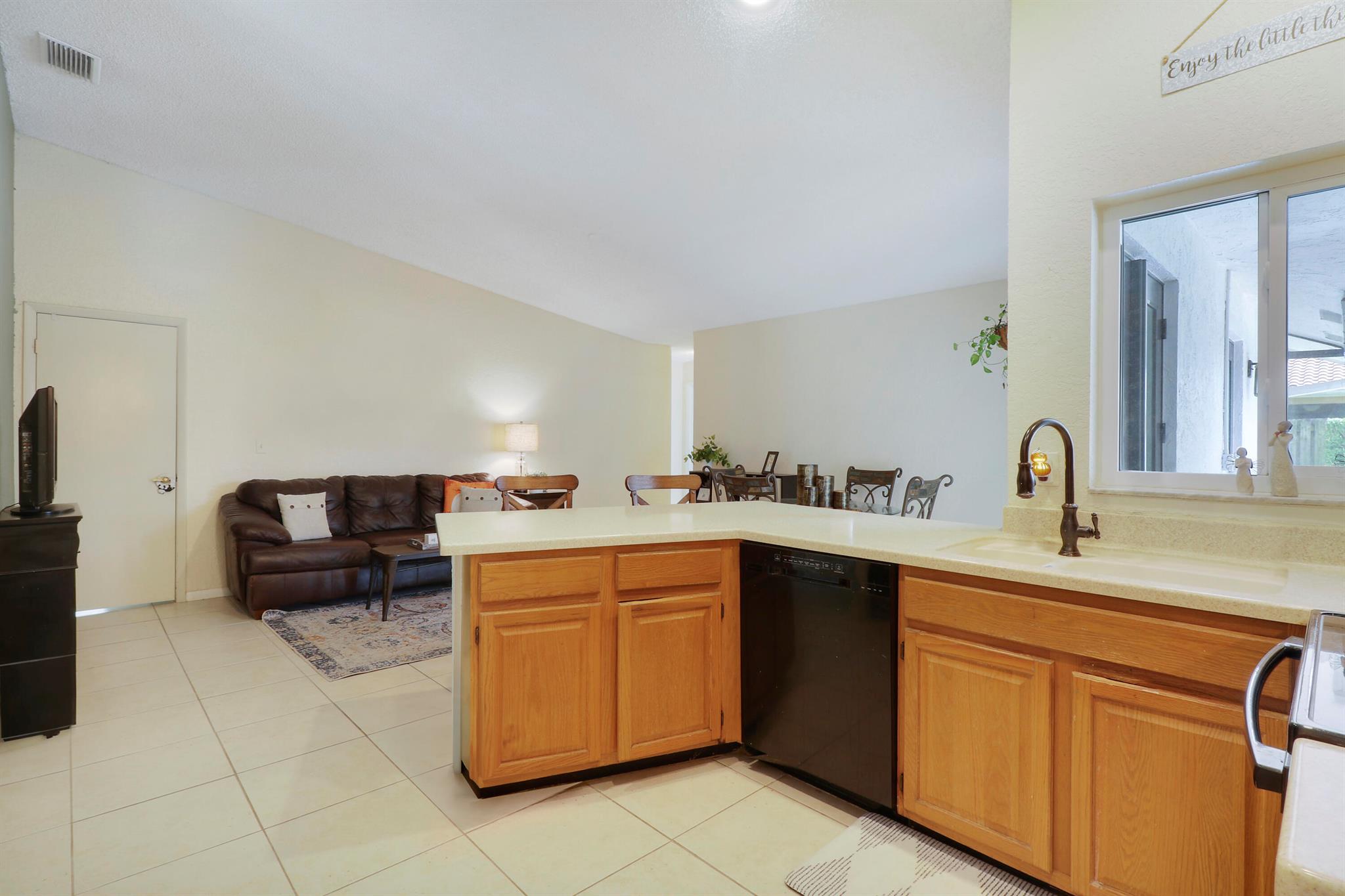 7900 NW 19th Street