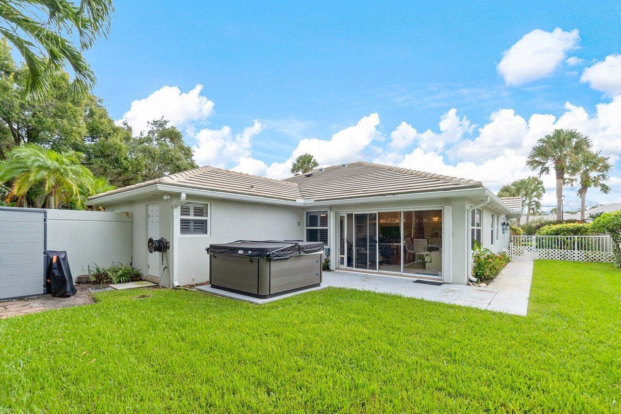 4449 Lacey Oak Drive