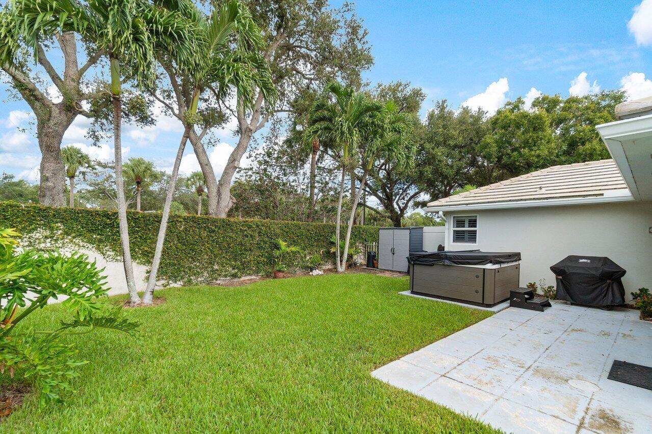 4449 Lacey Oak Drive