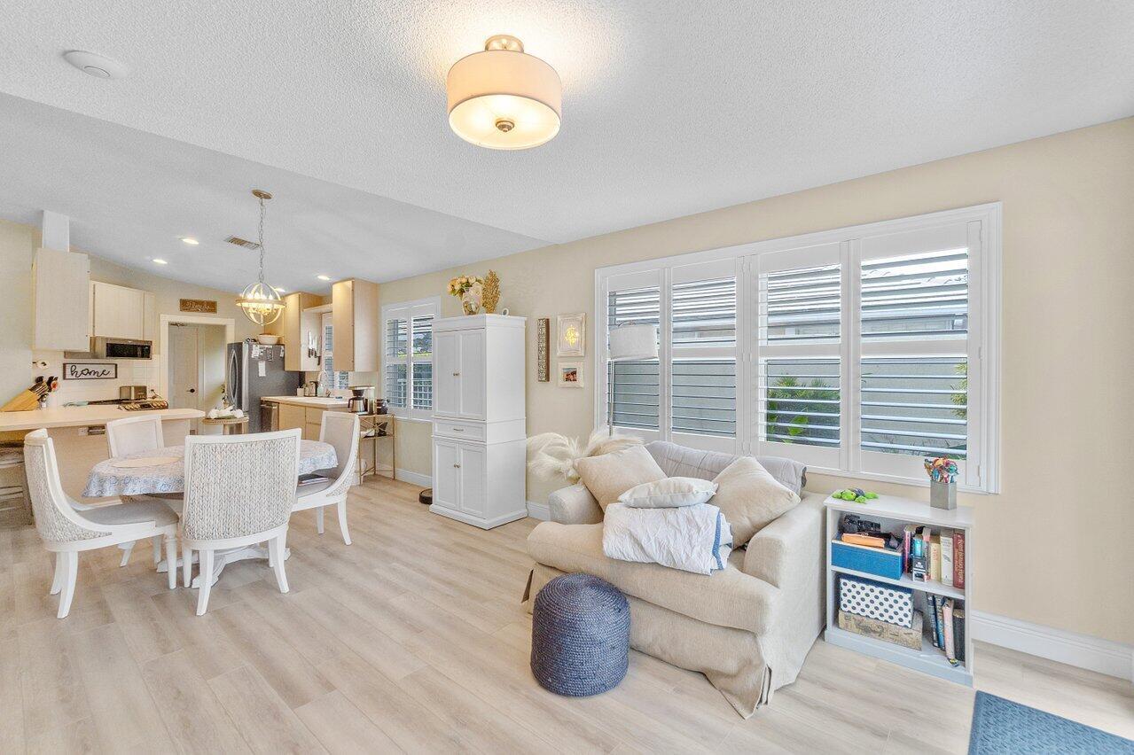 4449 Lacey Oak Drive