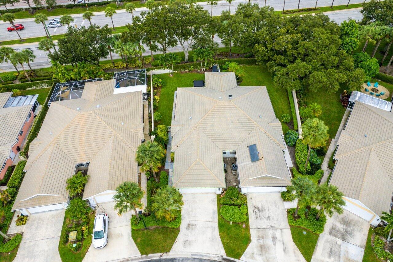 4449 Lacey Oak Drive