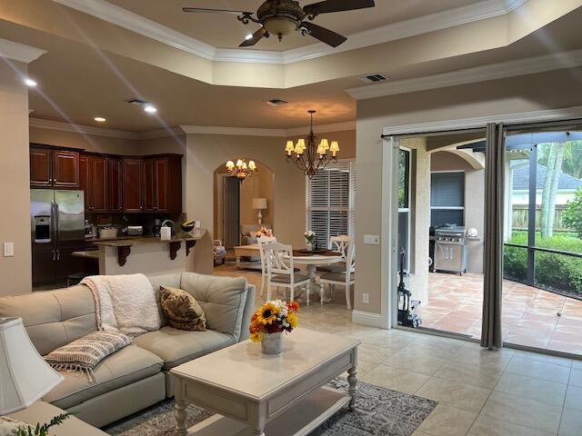 5829 NW Zenith Drive