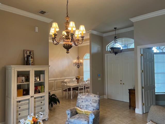 5829 NW Zenith Drive