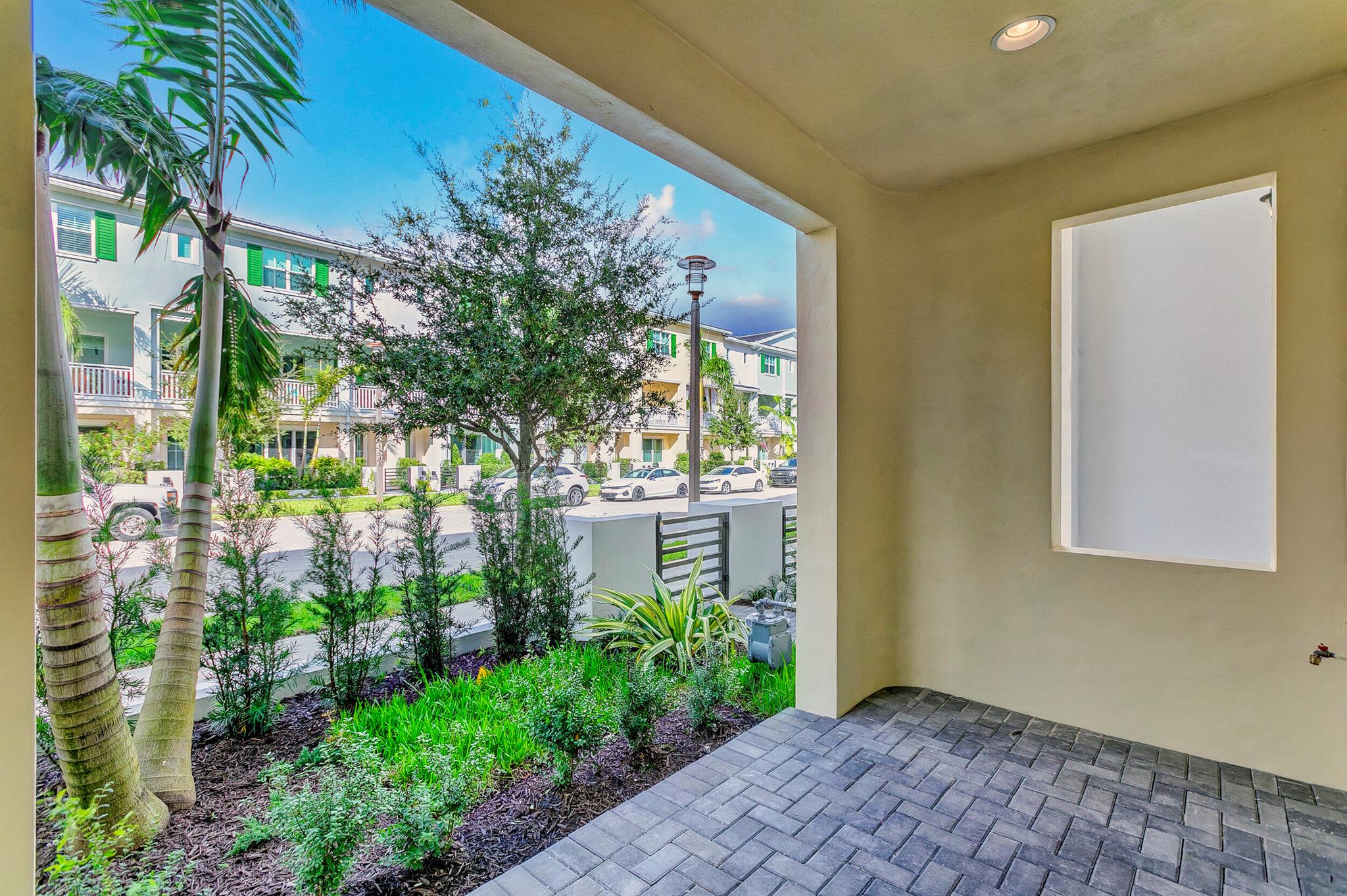 5222 Beckman Terrace