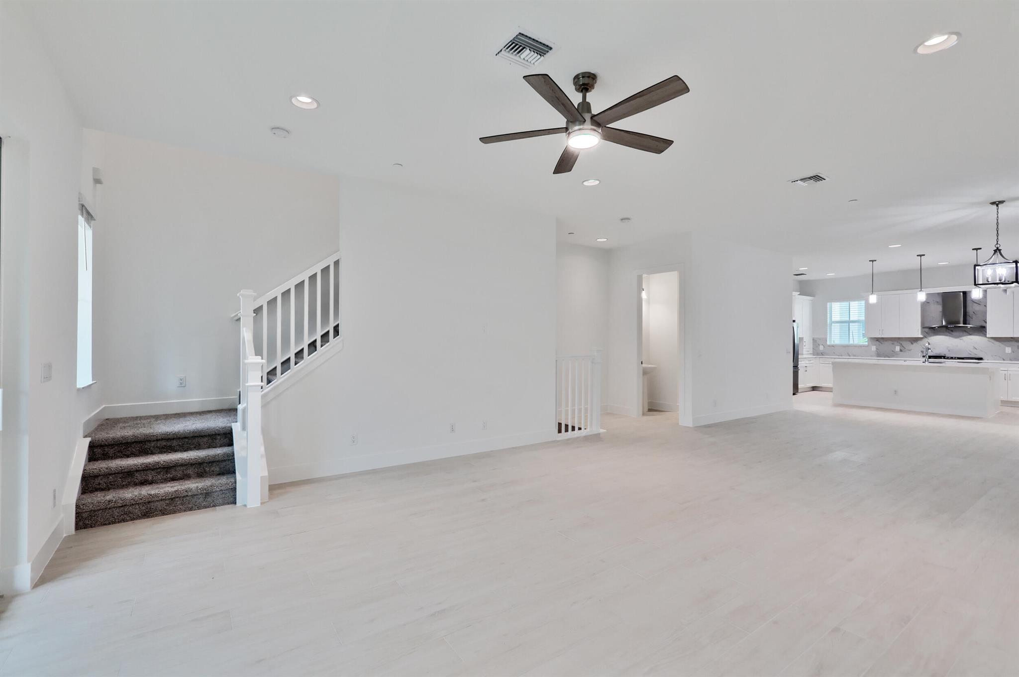 5222 Beckman Terrace